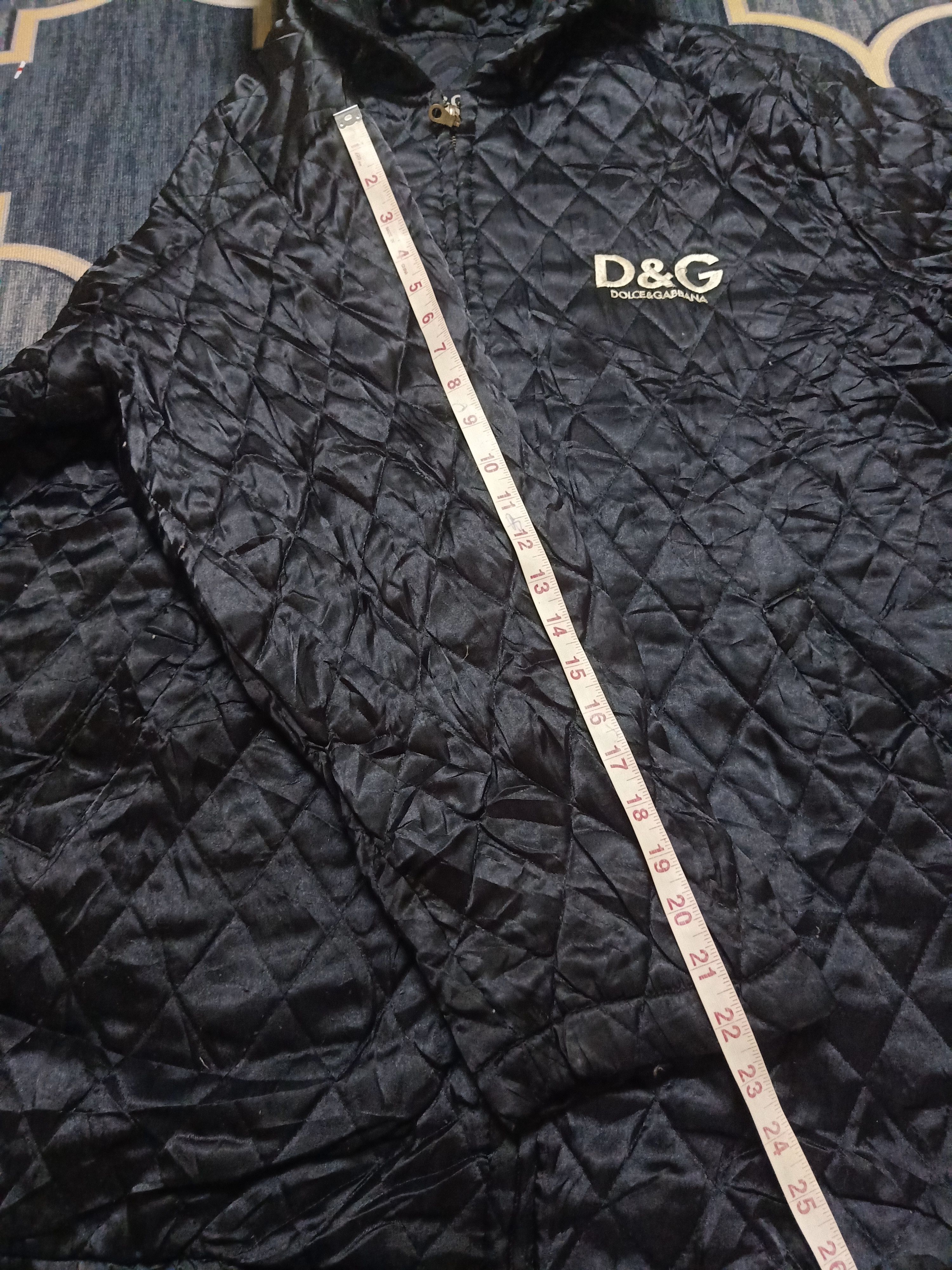 Designer × Dolce & Gabbana Vtg Big Spell out Dolce and Gabbana Bootleg Quilted jacket Size US L / EU 52-54 / 3 - 6 Thumbnail