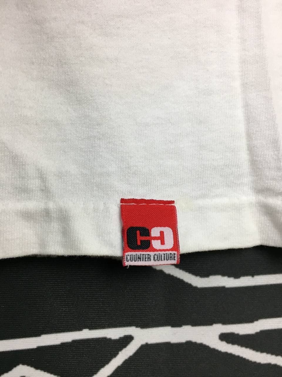 Vintage Vtg 90s Counter Culture Streetwear Graphic Single Stitch Tee Size US L / EU 52-54 / 3 - 10 Thumbnail