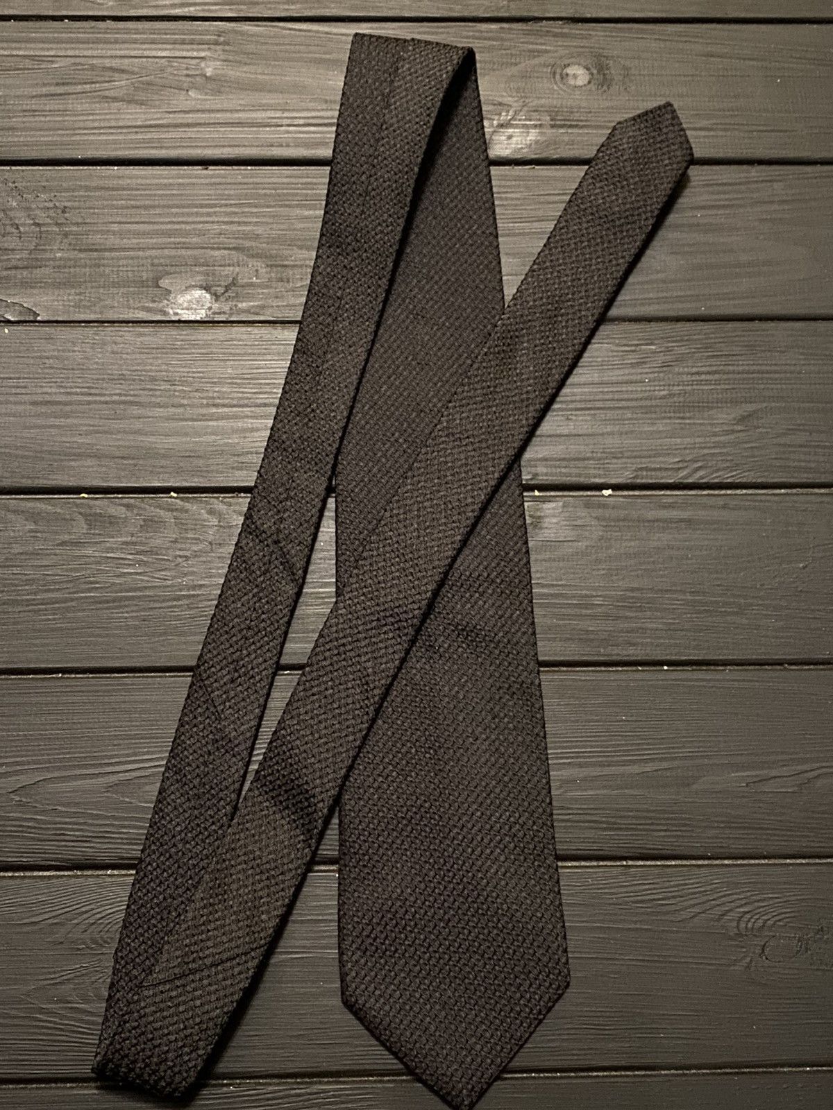 Hugo Boss Rare Luxury Tie Hugo Boss 100% silk. Size ONE SIZE - 1 Thumbnail