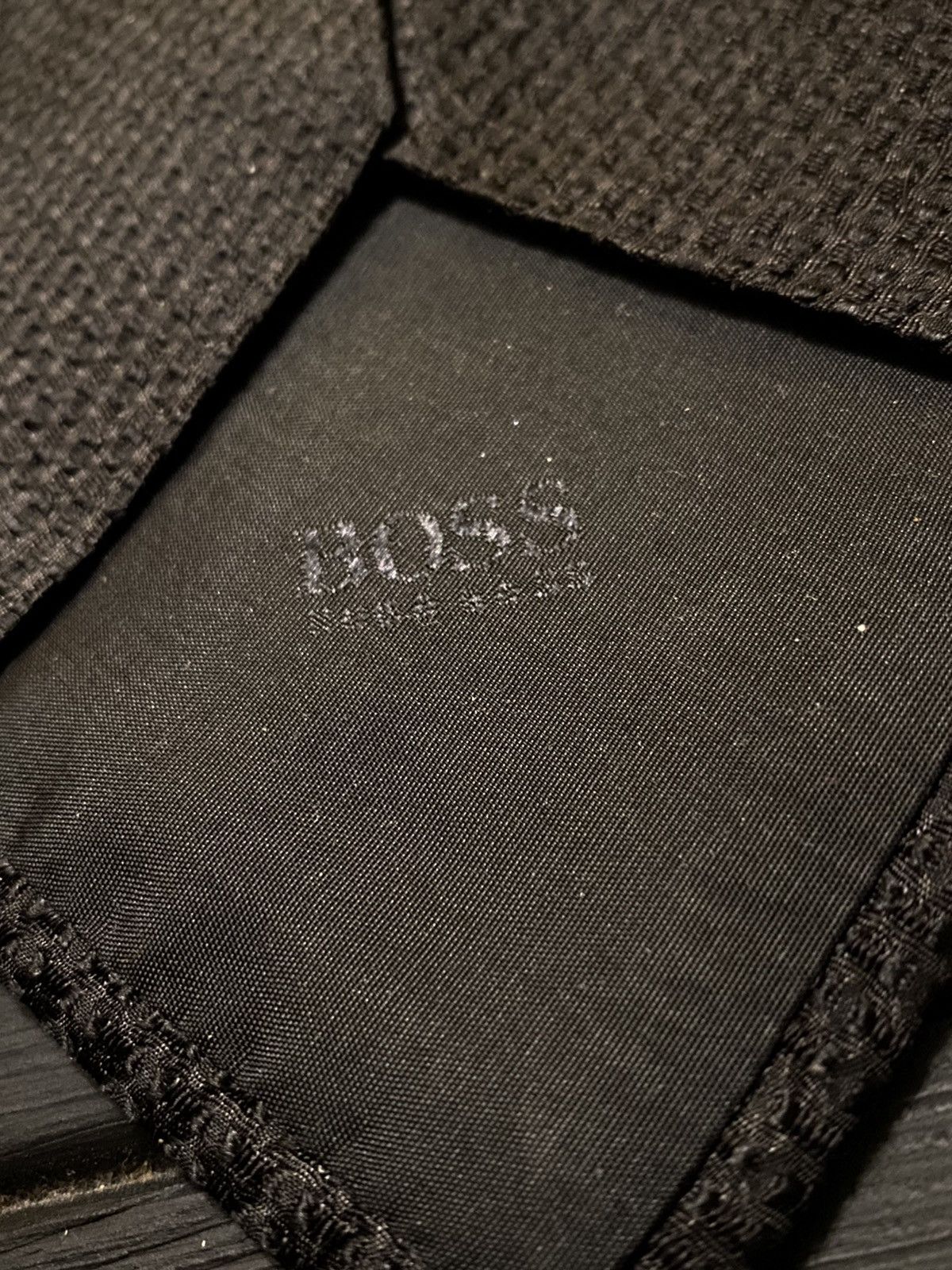 Hugo Boss Rare Luxury Tie Hugo Boss 100% silk. Size ONE SIZE - 4 Thumbnail