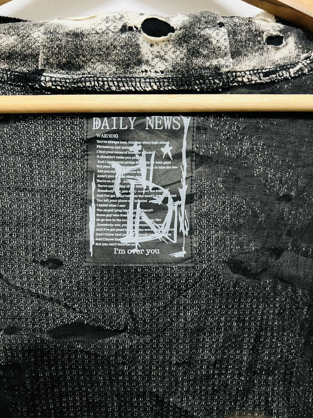 If Six Was Nine × Japanese Brand × Le Grande Bleu (L.G.B.) Rare Daily News Full Zip Hoodie Size US M / EU 48-50 / 2 - 9 Thumbnail