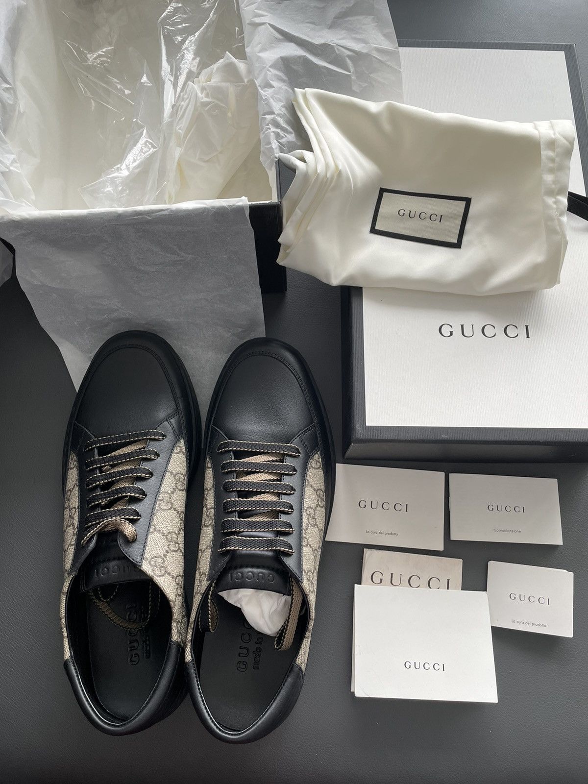 Gucci New Rare Limited Edition Supreme Gucci Logo Leather Sneaker Size US 10 / EU 43 - 21 Thumbnail