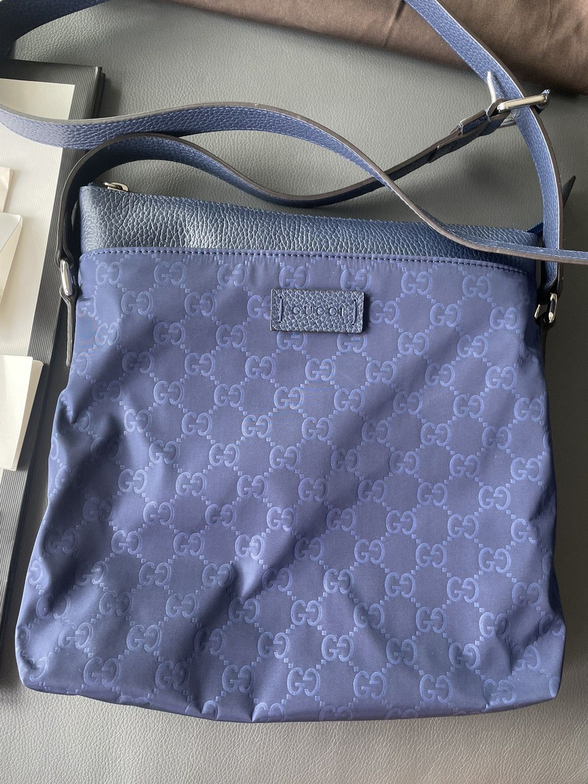 Runway LimitedEdition Brand New Rare Gucci Logo Leather Bag