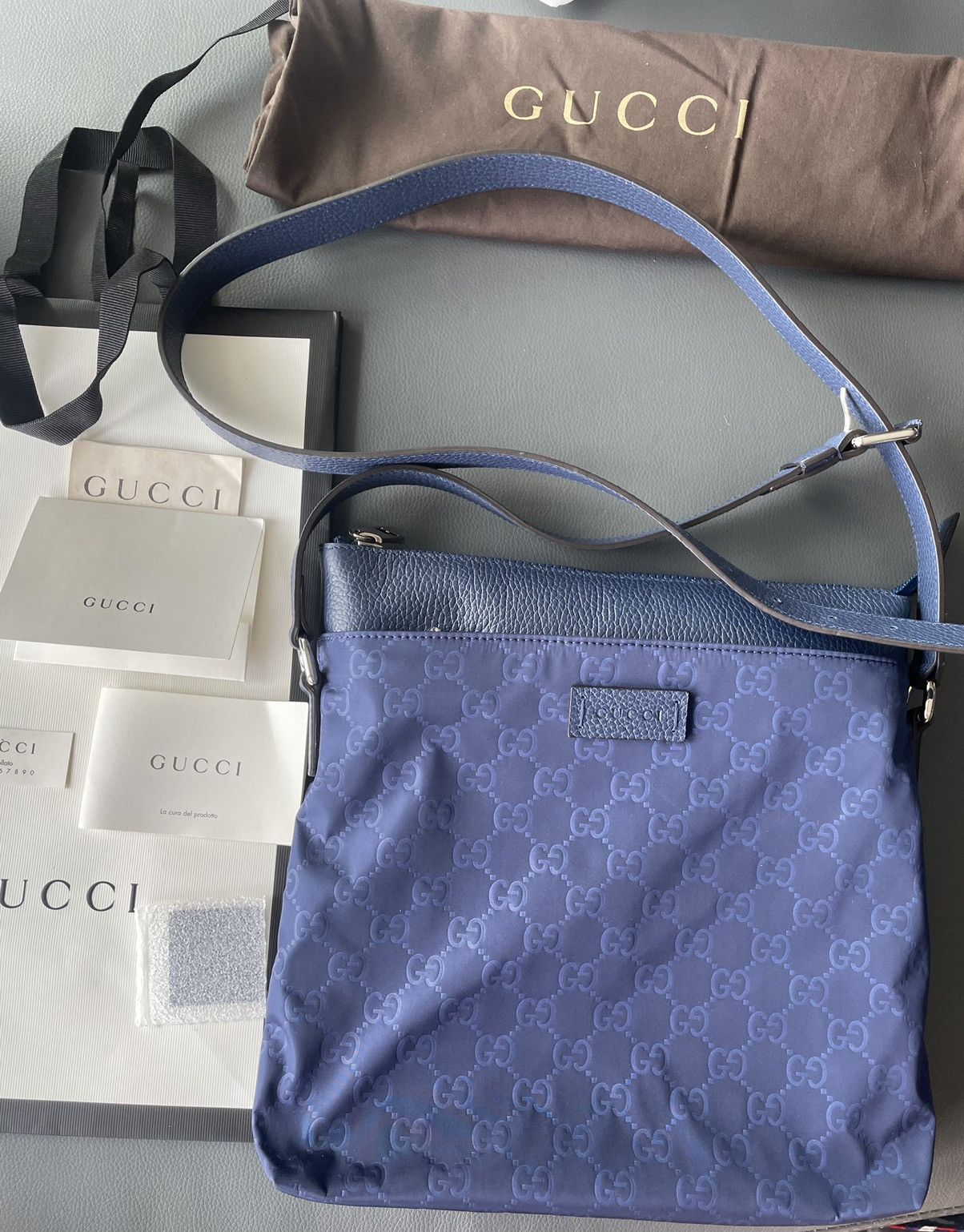 Gucci Runway LimitedEdition Brand New Rare Gucci Logo Leather Bag Size ONE SIZE - 17 Thumbnail