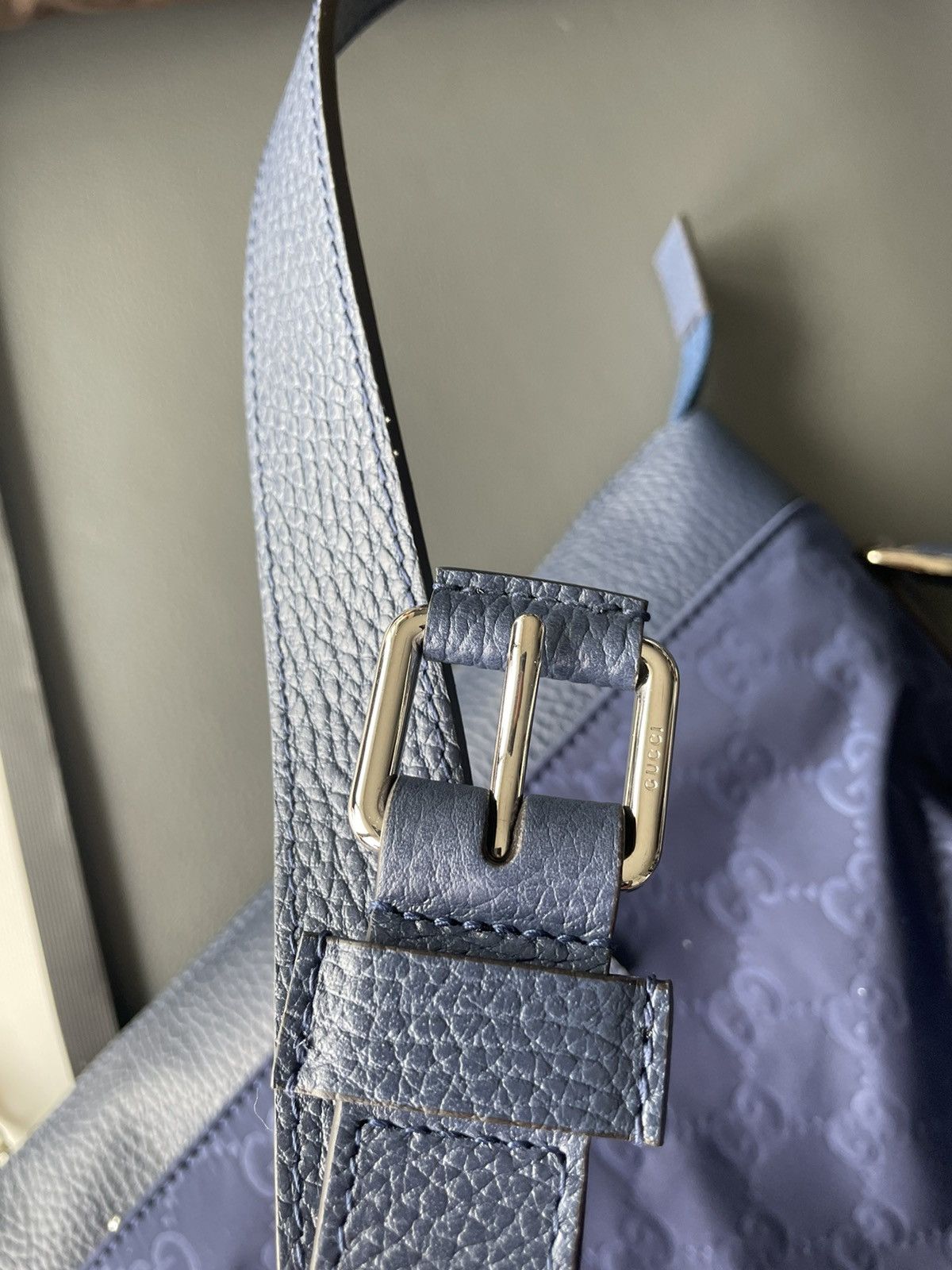 Gucci Runway LimitedEdition Brand New Rare Gucci Logo Leather Bag Size ONE SIZE - 16 Thumbnail
