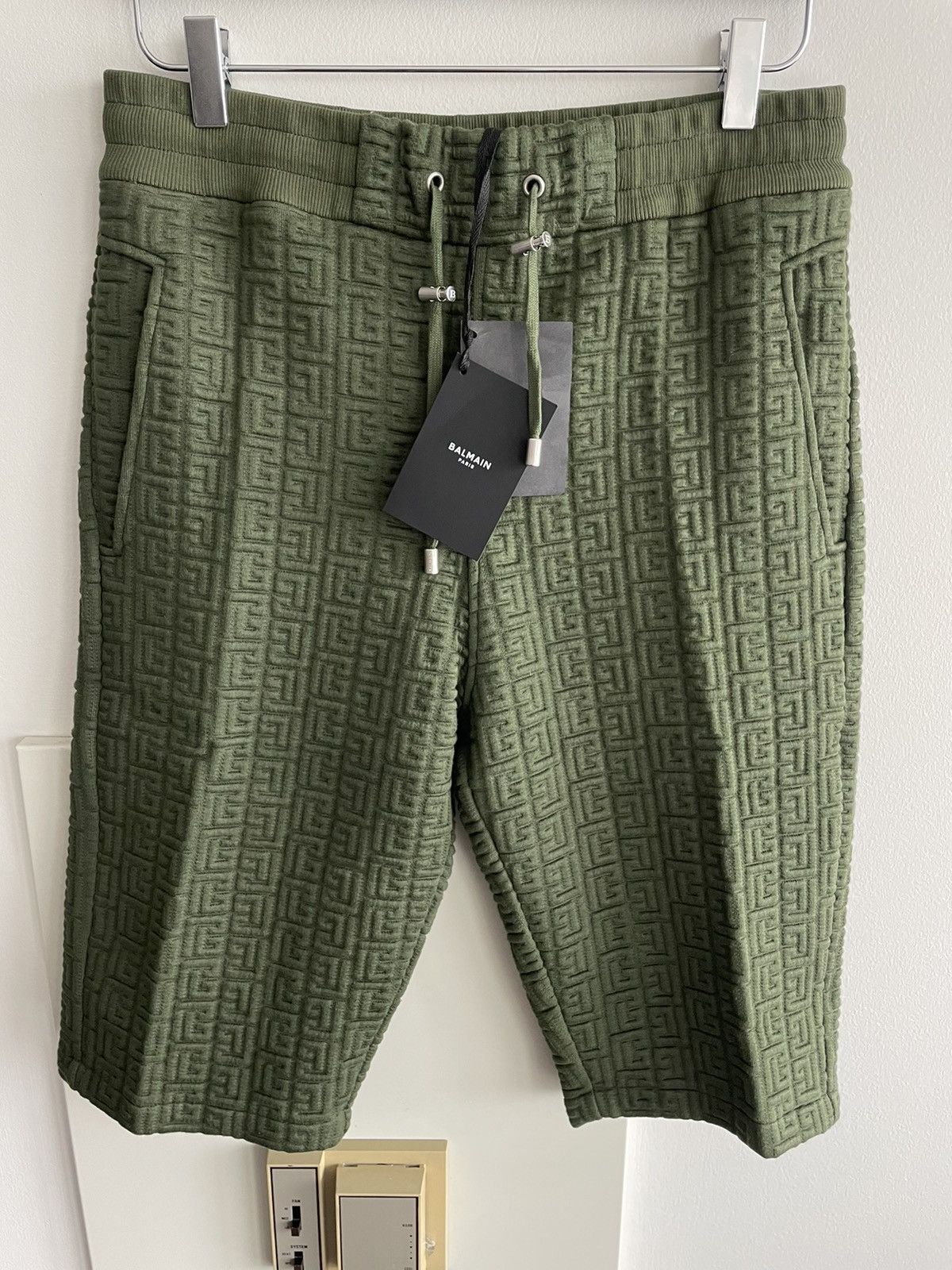 Balmain Rare Brand New Limited Edition Super Runway Logo Shorts Size US 30 / EU 46 - 18 Thumbnail