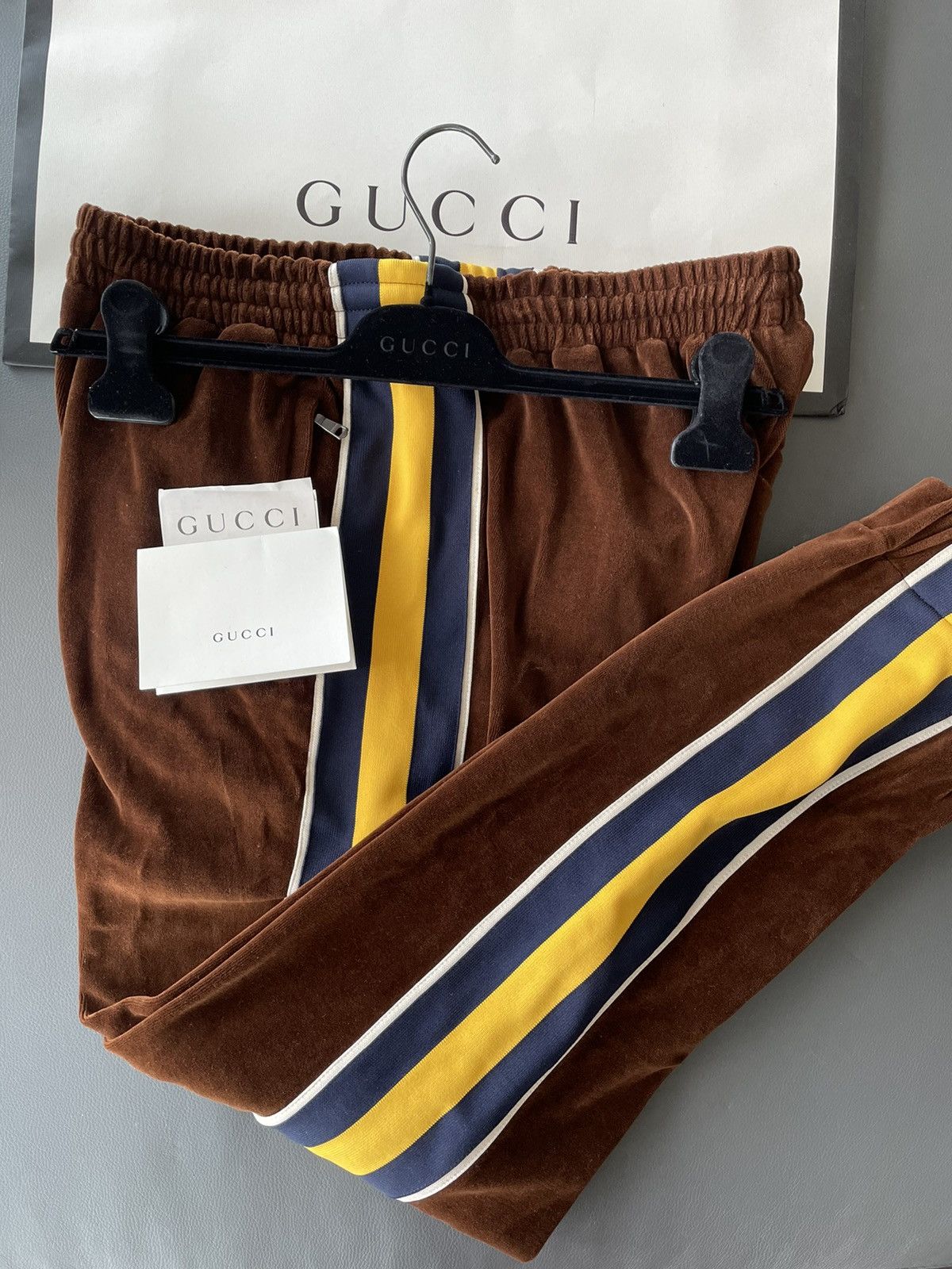 Gucci $2k Value Brand New Runway Velvet Gucci Logo Jogger Pant Size US 31 - 24 Thumbnail