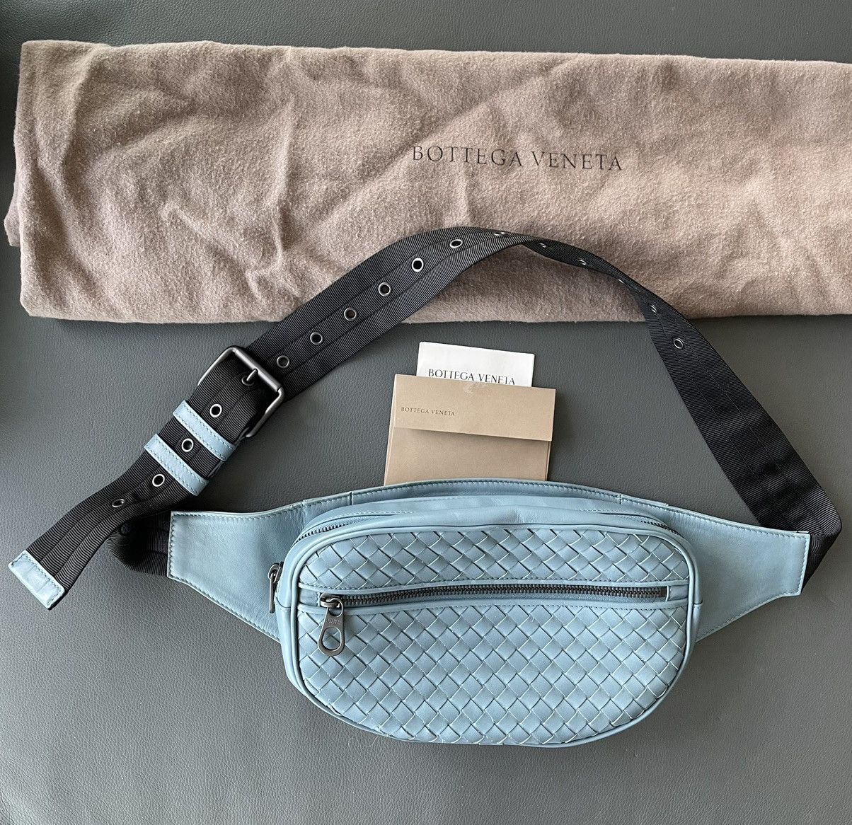 Bottega Veneta Runway Rare Brand New Limited Edition Leather Bum Belt Bag Size ONE SIZE - 3 Thumbnail