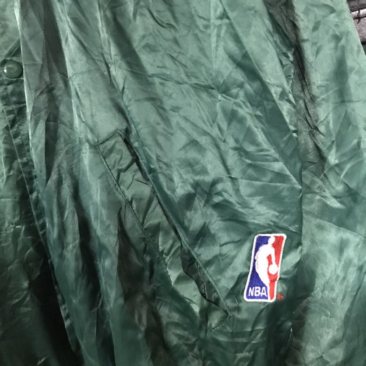 NBA Boston Celtics Jaket Snap Button Size US M / EU 48-50 / 2 - 3 Thumbnail