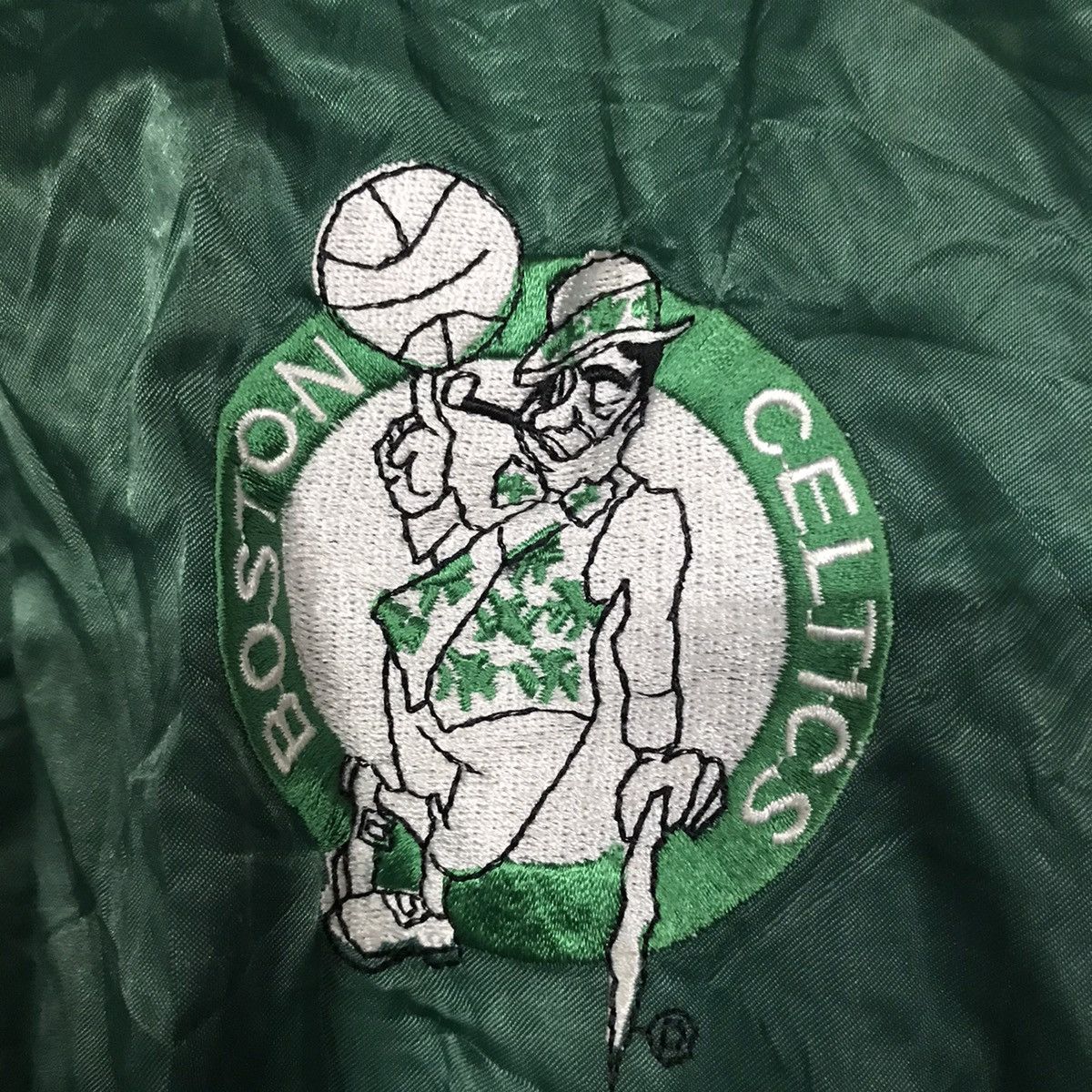 NBA Boston Celtics Jaket Snap Button Size US M / EU 48-50 / 2 - 4 Thumbnail
