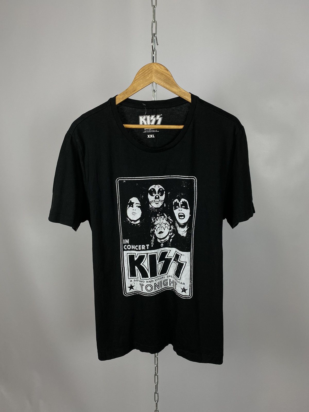 KISS Kiss band rock tee vintage concert tee short sleeve size 2XL Size US XXL / EU 58 / 5 - 1 Thumbnail