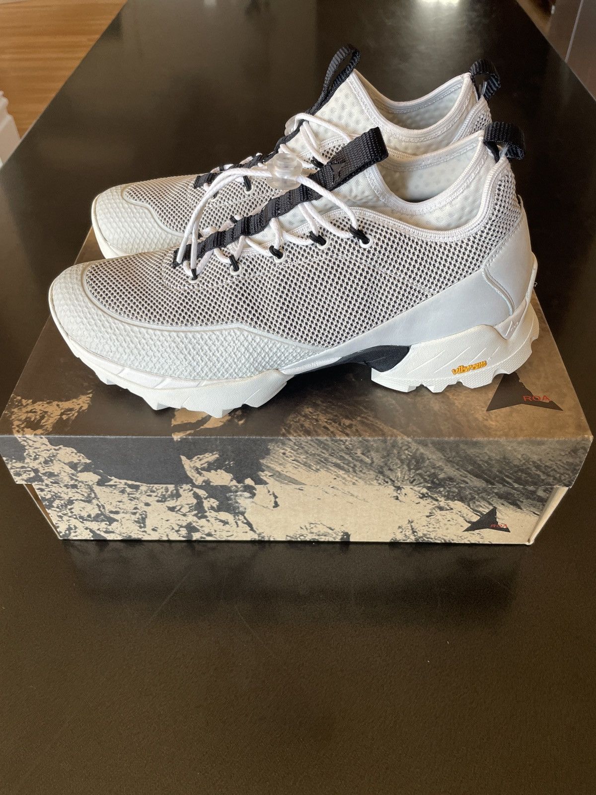 roa daiquiri mid mesh hiking sneaker