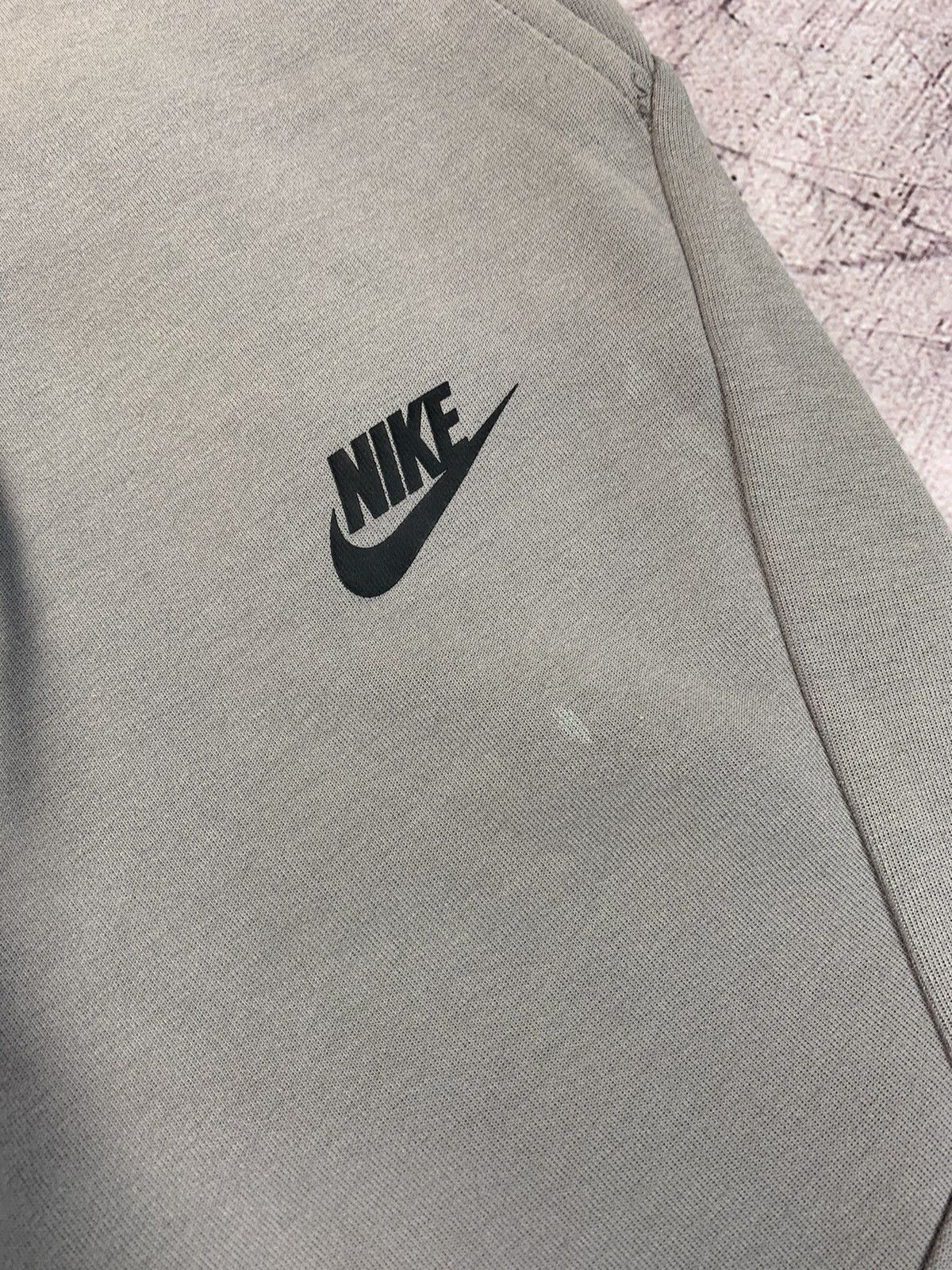 Nike Nike Tech Fleece Pants Size US 30 / EU 46 - 8 Thumbnail