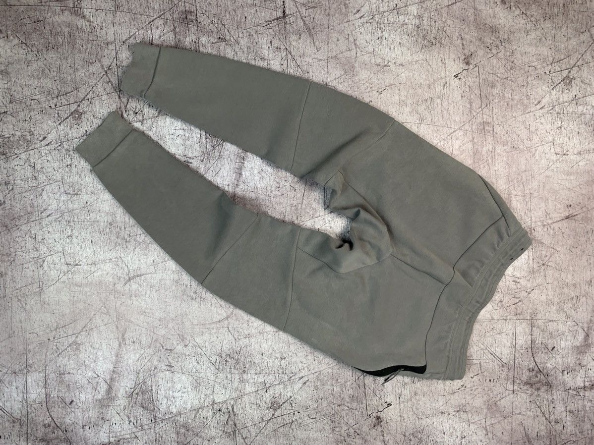 Nike Nike Tech Fleece Pants Size US 30 / EU 46 - 9 Thumbnail