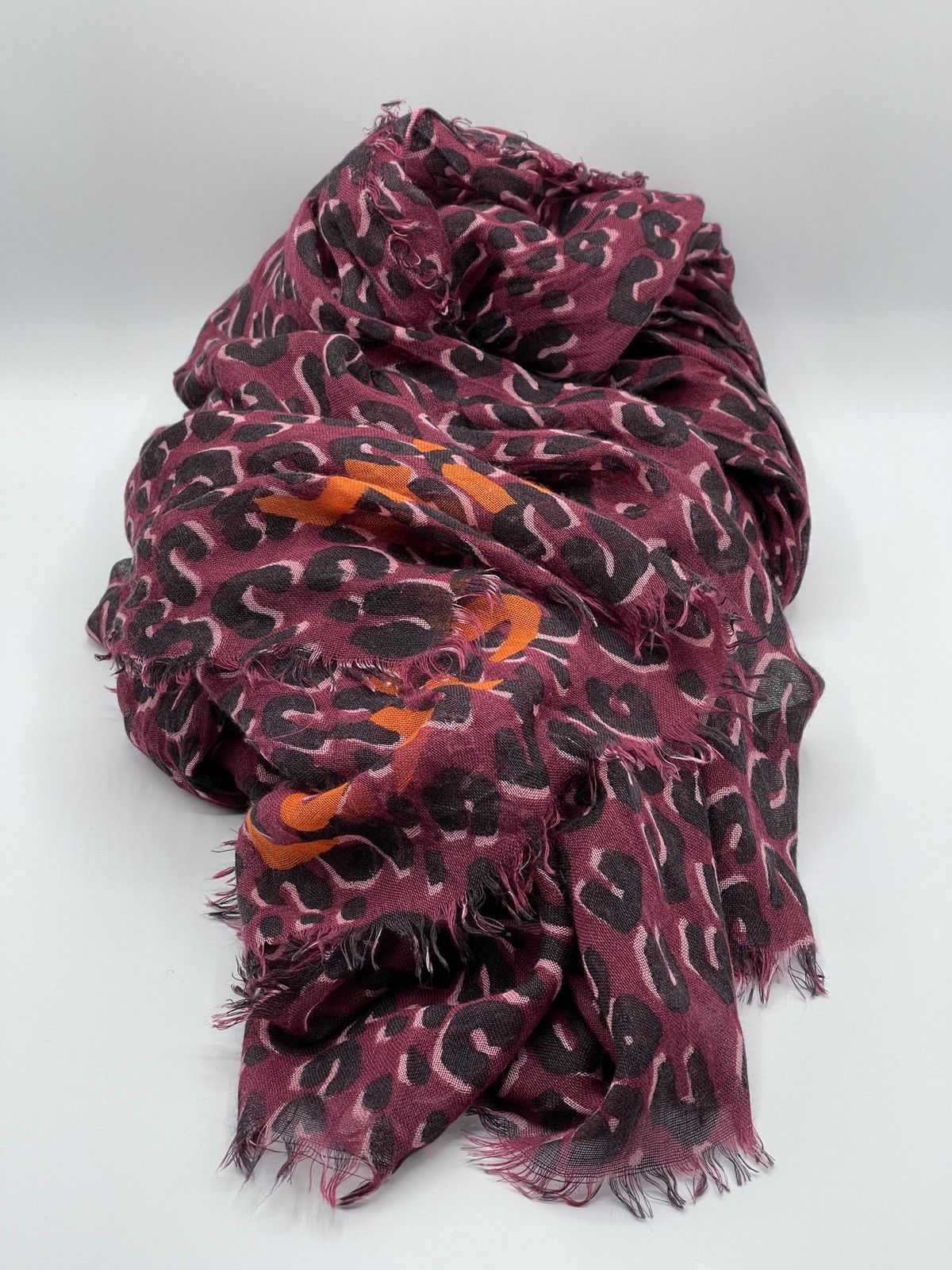 Rare 00’s LUIS VUITTON scarf レオパード 平成ギャル Rare 00's LUIS VUITTON scarf レオパード 平成ギャル