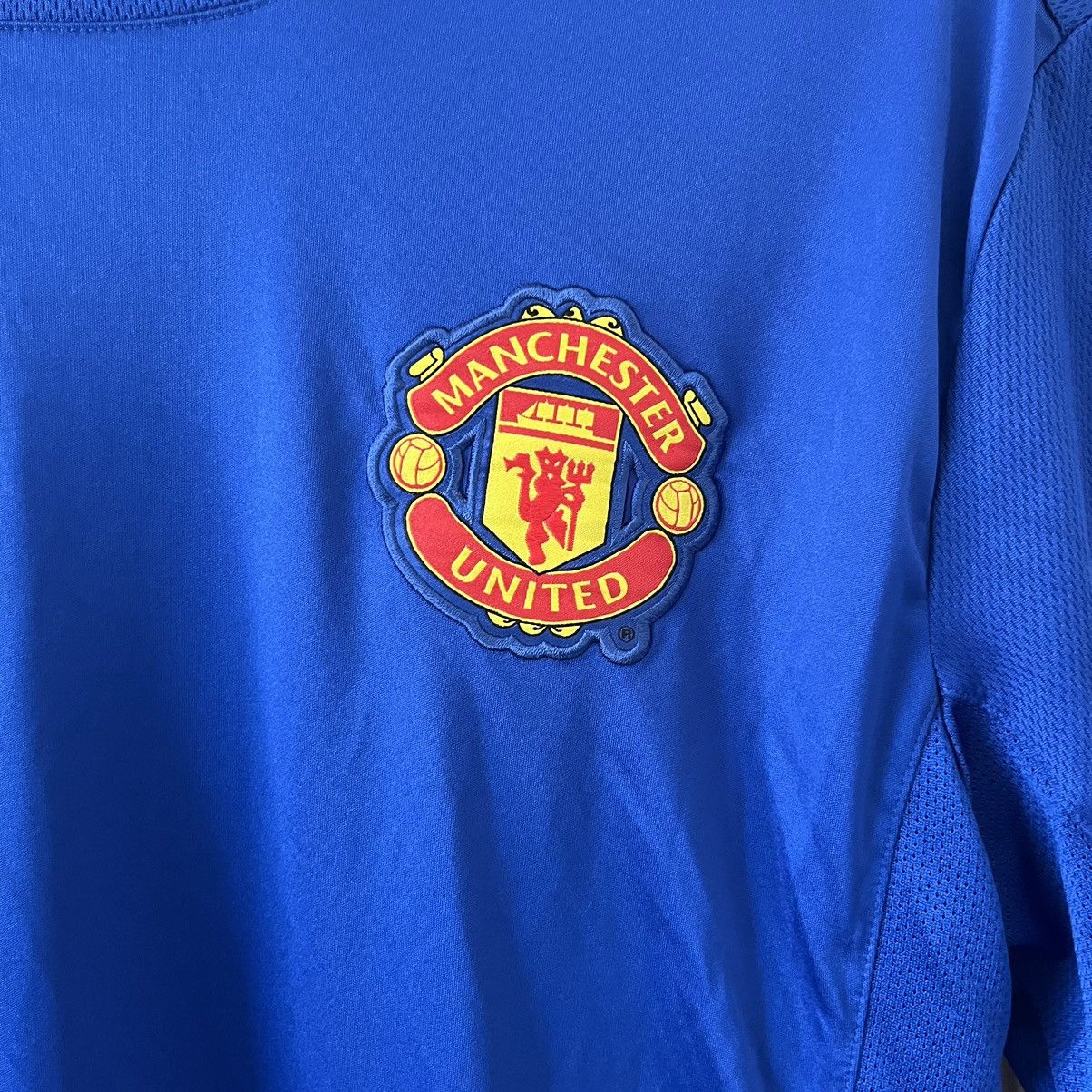 Nike Man United Vintage Football Jersey Size US L / EU 52-54 / 3 - 2 Thumbnail