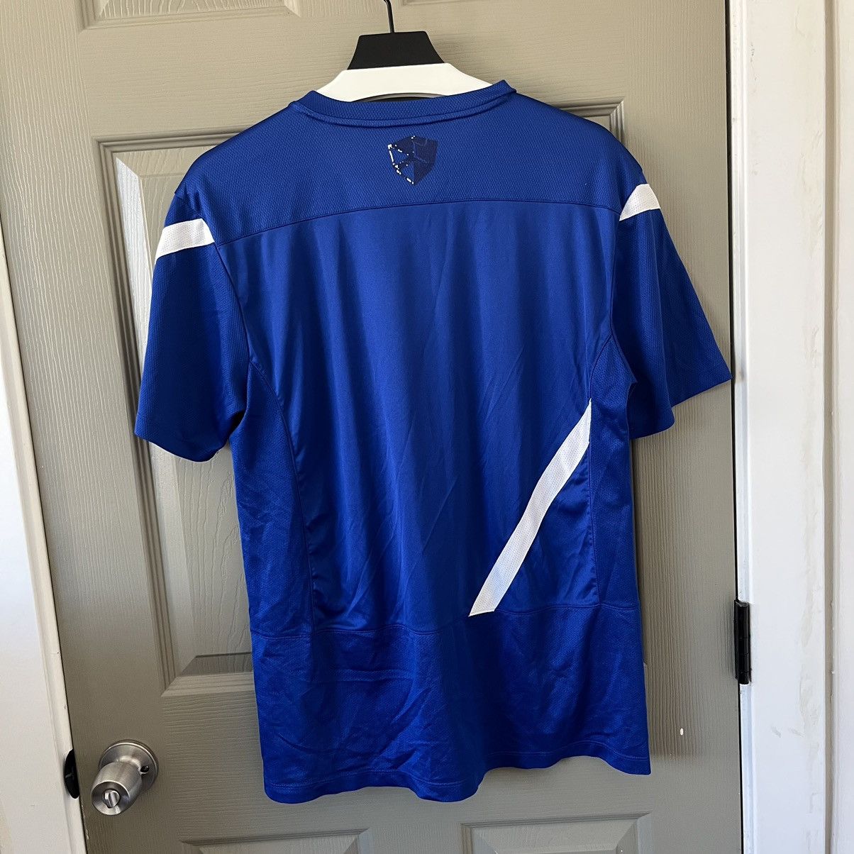 Nike Man United Vintage Football Jersey Size US L / EU 52-54 / 3 - 5 Thumbnail