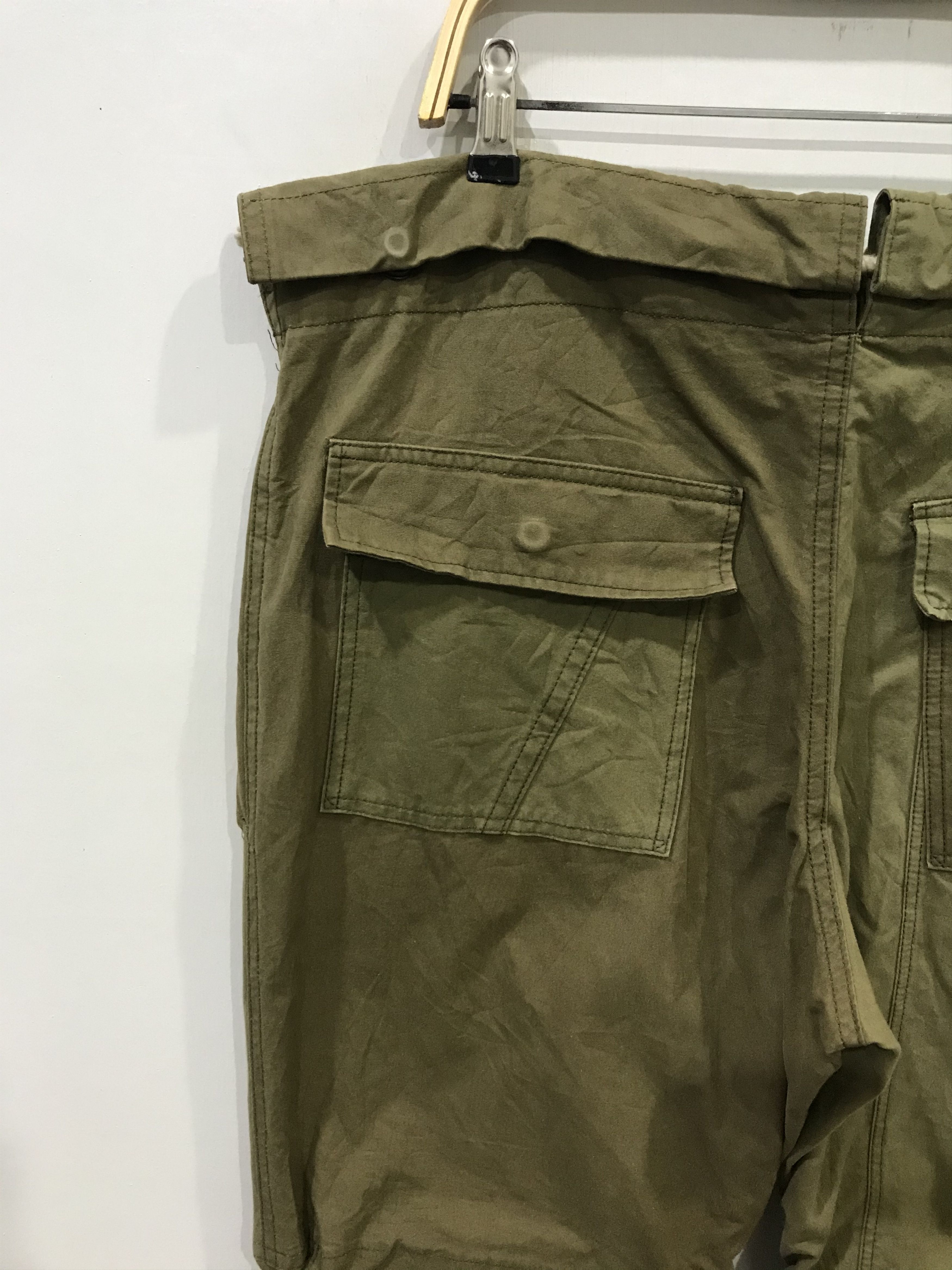 Yohji Yamamoto 2-P2 YOHJI YAMAMOTO Archival Two Tones Military Pant Size US 36 / EU 52 - 16 Thumbnail