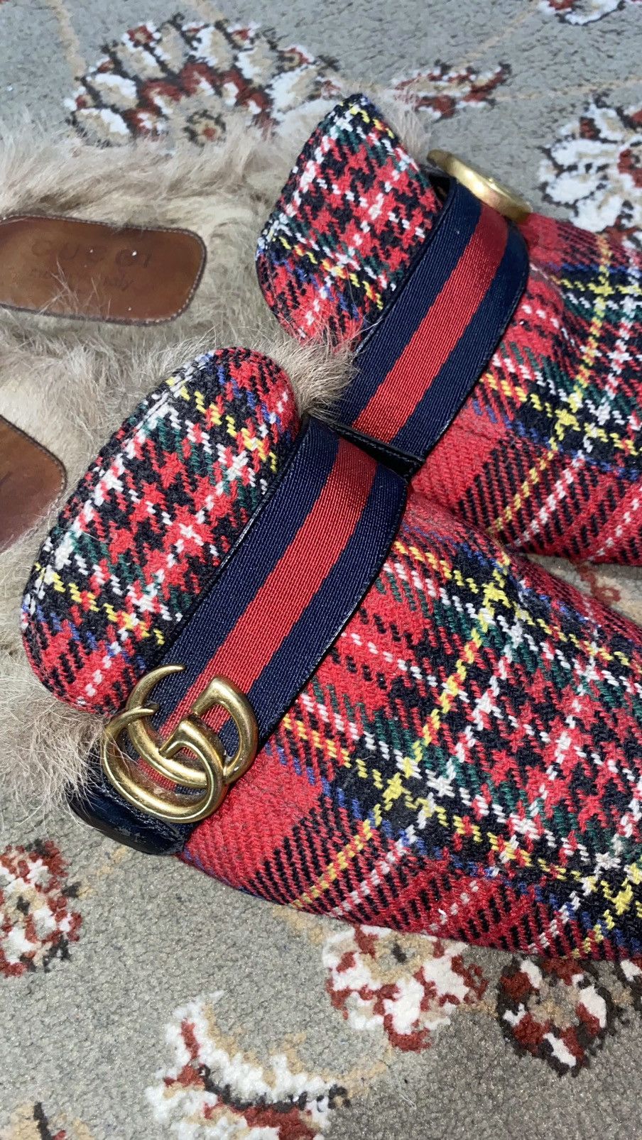 Gucci Gucci fur loafers (Princetown) Size US 9 / EU 42 - 2 Thumbnail