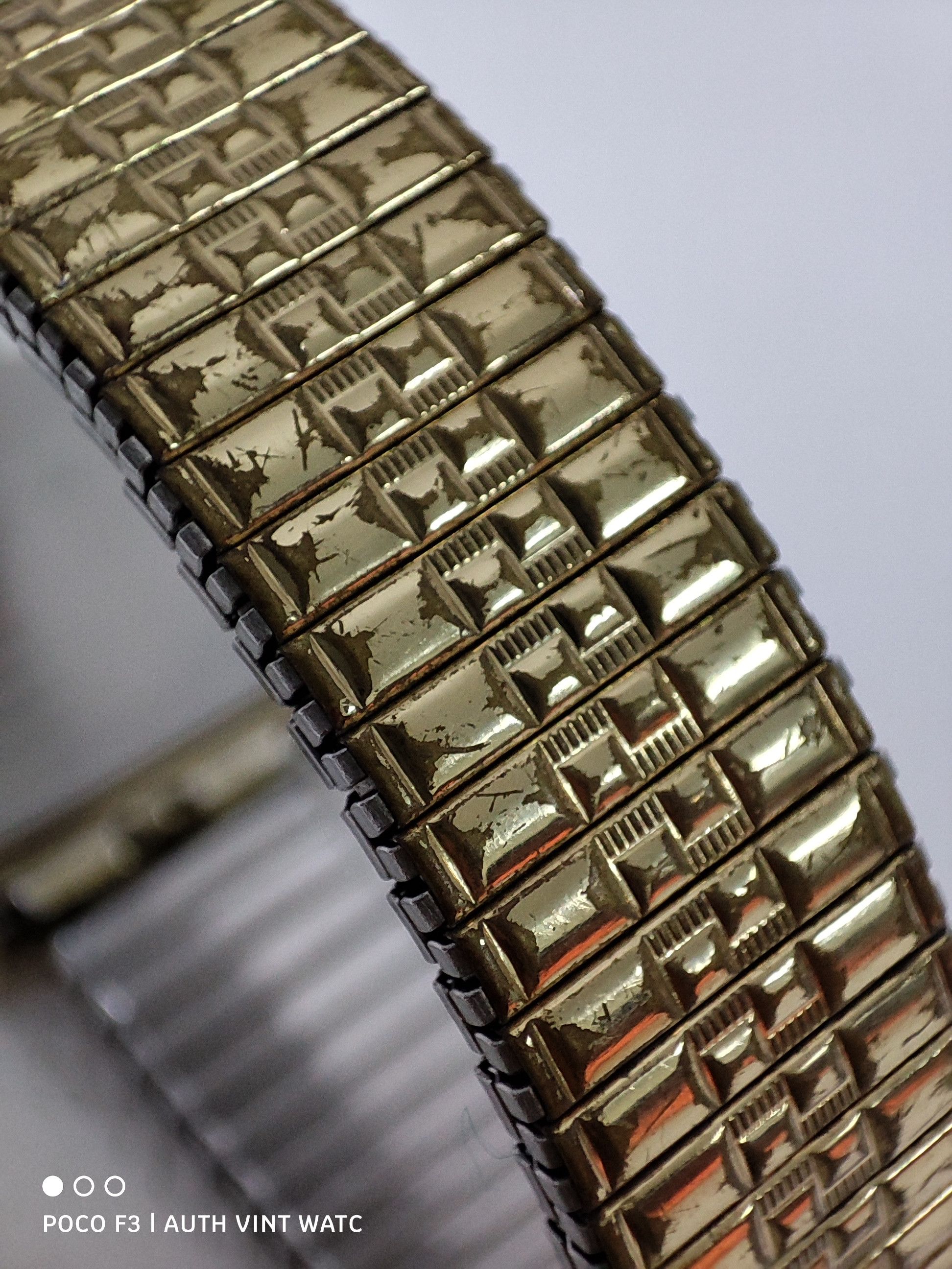 Seiko Authentic Vintage Seiko Dolce Gold Textured Dial Size ONE SIZE - 12 Thumbnail