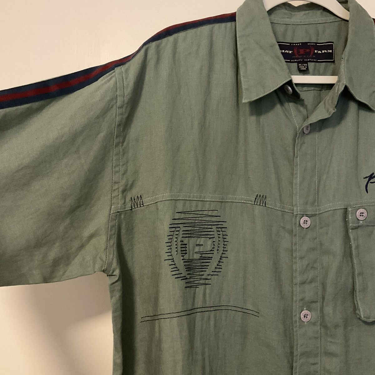Vintage Vintage Phat Farm Button Front Short Sleeve Shirt Size US XL / EU 56 / 4 - 5 Thumbnail