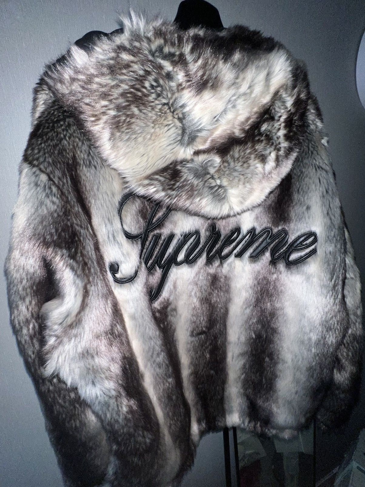 Supreme SUPREME FW20 REVERSIBLE FAUX FUR (VERY RARE) Size US L / EU 52-54 / 3 - 1 Thumbnail