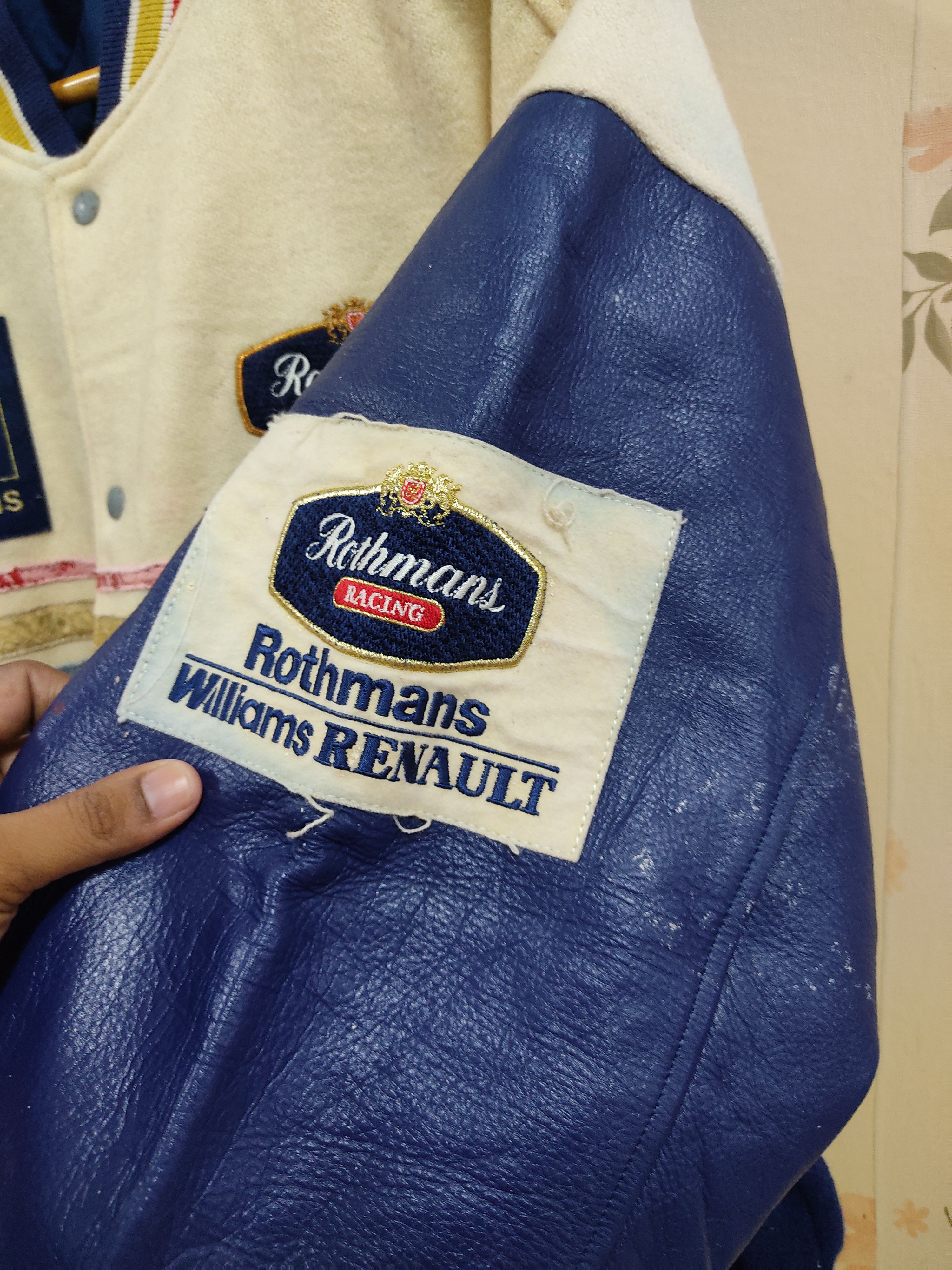 Gear for Sports Vintage Rothmans Williams Renault Racing Varsity Jacket Size US L / EU 52-54 / 3 - 13 Thumbnail