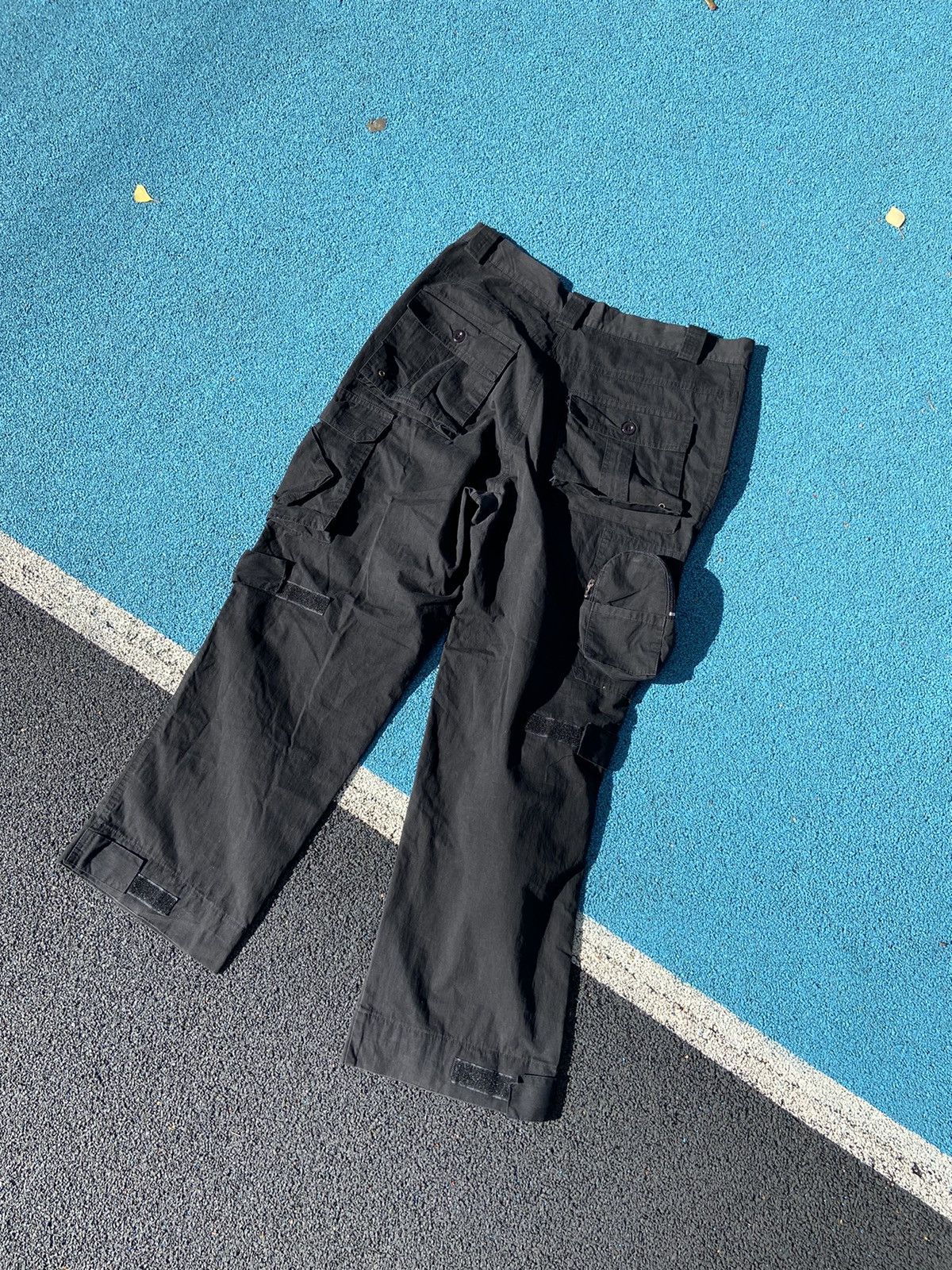 Japanese Brand Japanese Cargo multipocket black pants Size US 34 / EU 50 - 1 Thumbnail