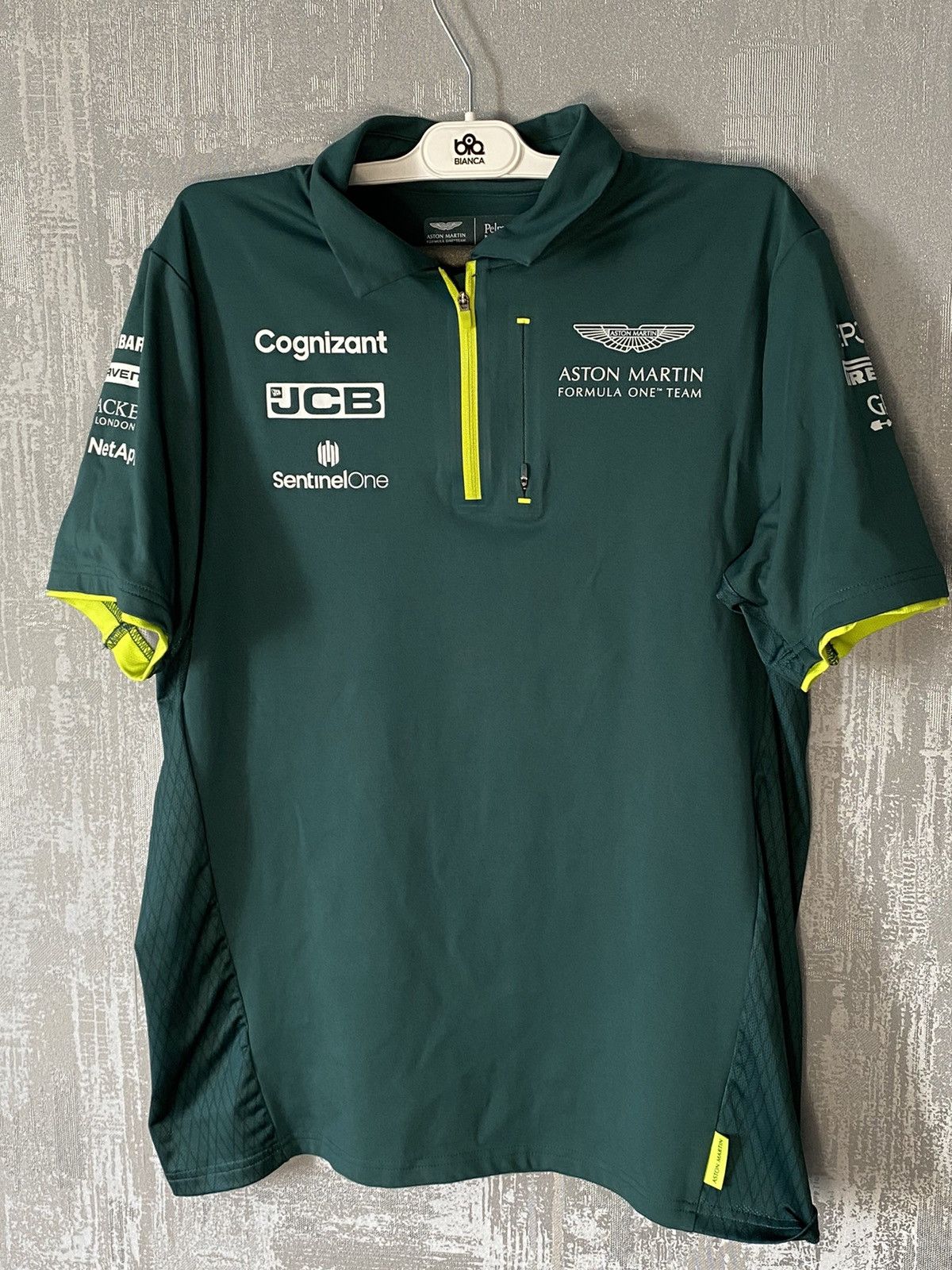 Formula 1 Aston Martin Formula One Team T-shirt/Racing polos Size US M / EU 48-50 / 2 - 1 Thumbnail