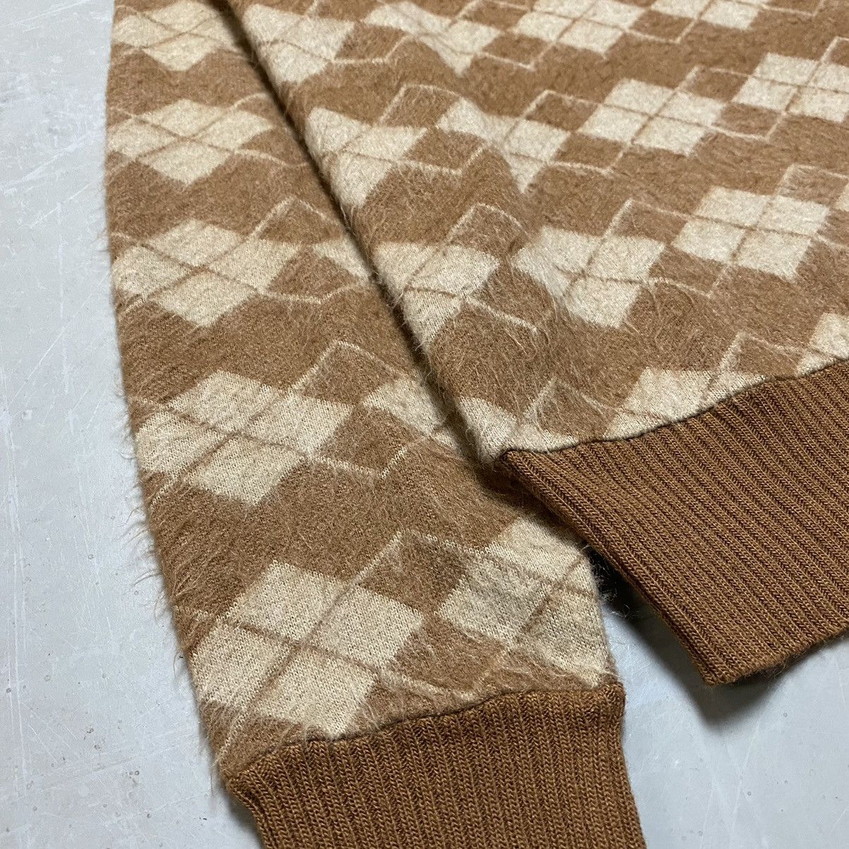 Vintage 1960s Shag Long Hair Abstract Argyle Sweater Size US L / EU 52-54 / 3 - 4 Thumbnail