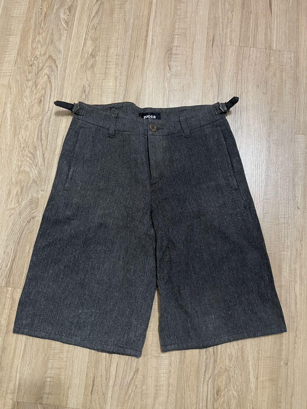 CABANE de ZUCCa Cabane de Zucca Wool Short Pants Size US 28 / EU 44 - 1 Thumbnail