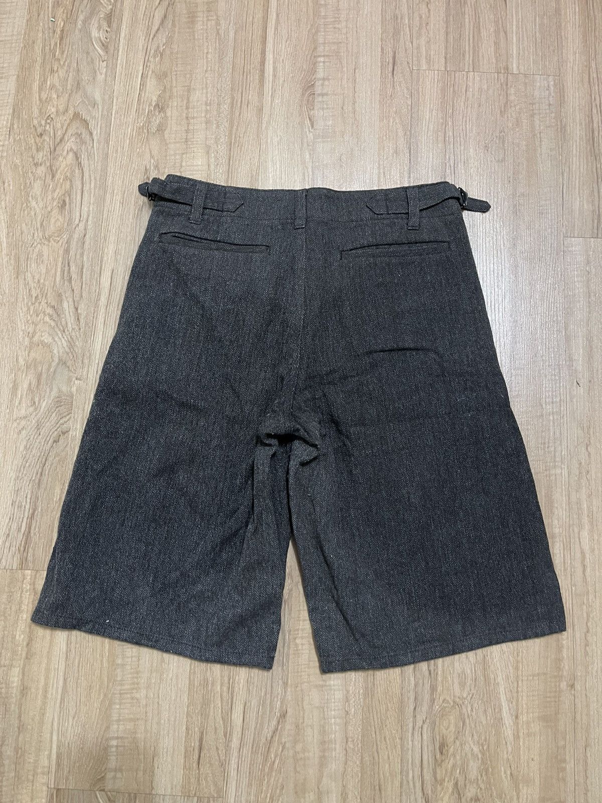 CABANE de ZUCCa Cabane de Zucca Wool Short Pants Size US 28 / EU 44 - 5 Thumbnail