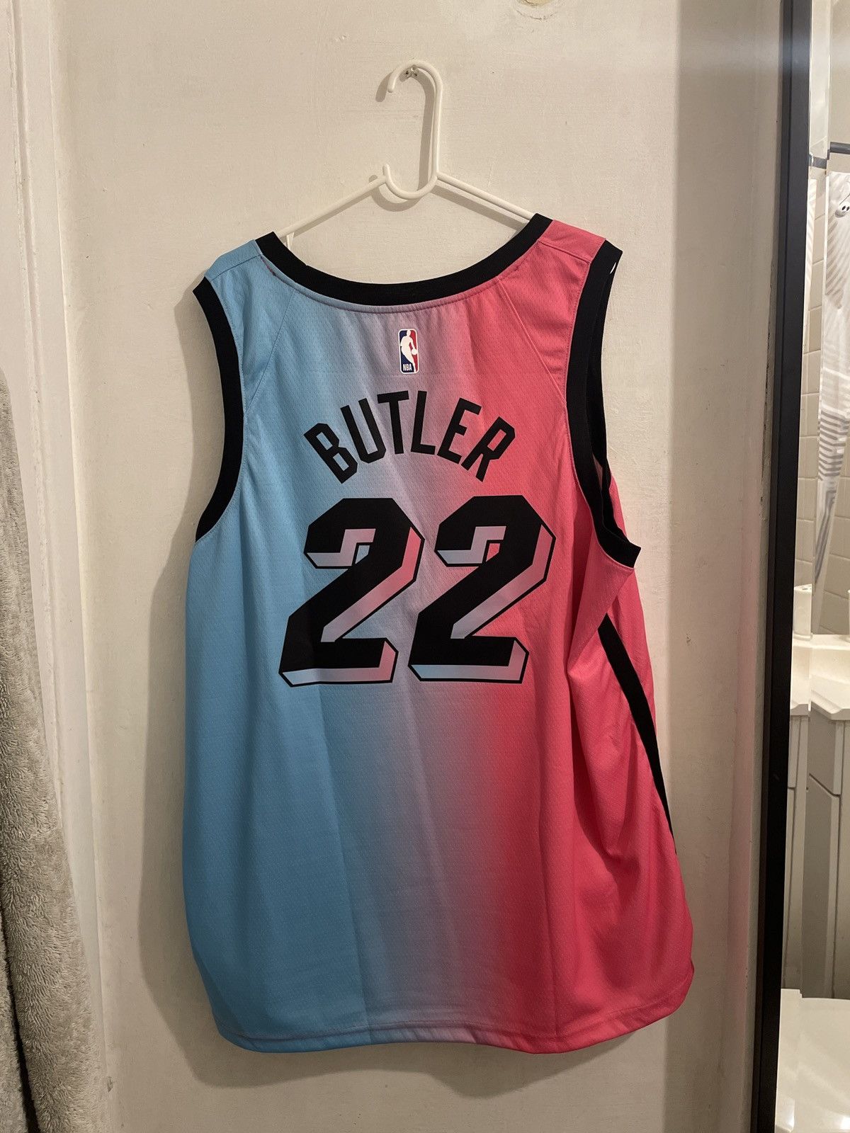 jimmy butler nike viceversa swingman youth jersey