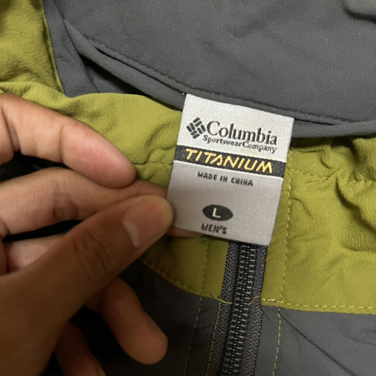 Columbia Columbia Titanium Windbreaker Light Jacket Size US L / EU 52-54 / 3 - 5 Thumbnail