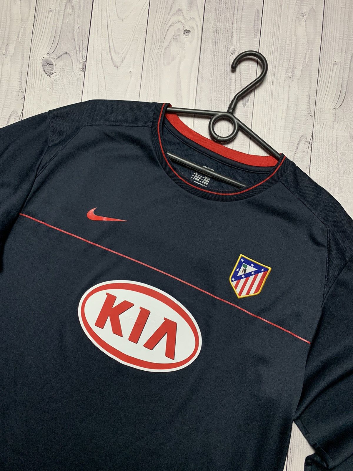 Nike × Vintage Vintage Nike Atletico Madrid long sleeve away rare Size XL Size US XL / EU 56 / 4 - 2 Thumbnail