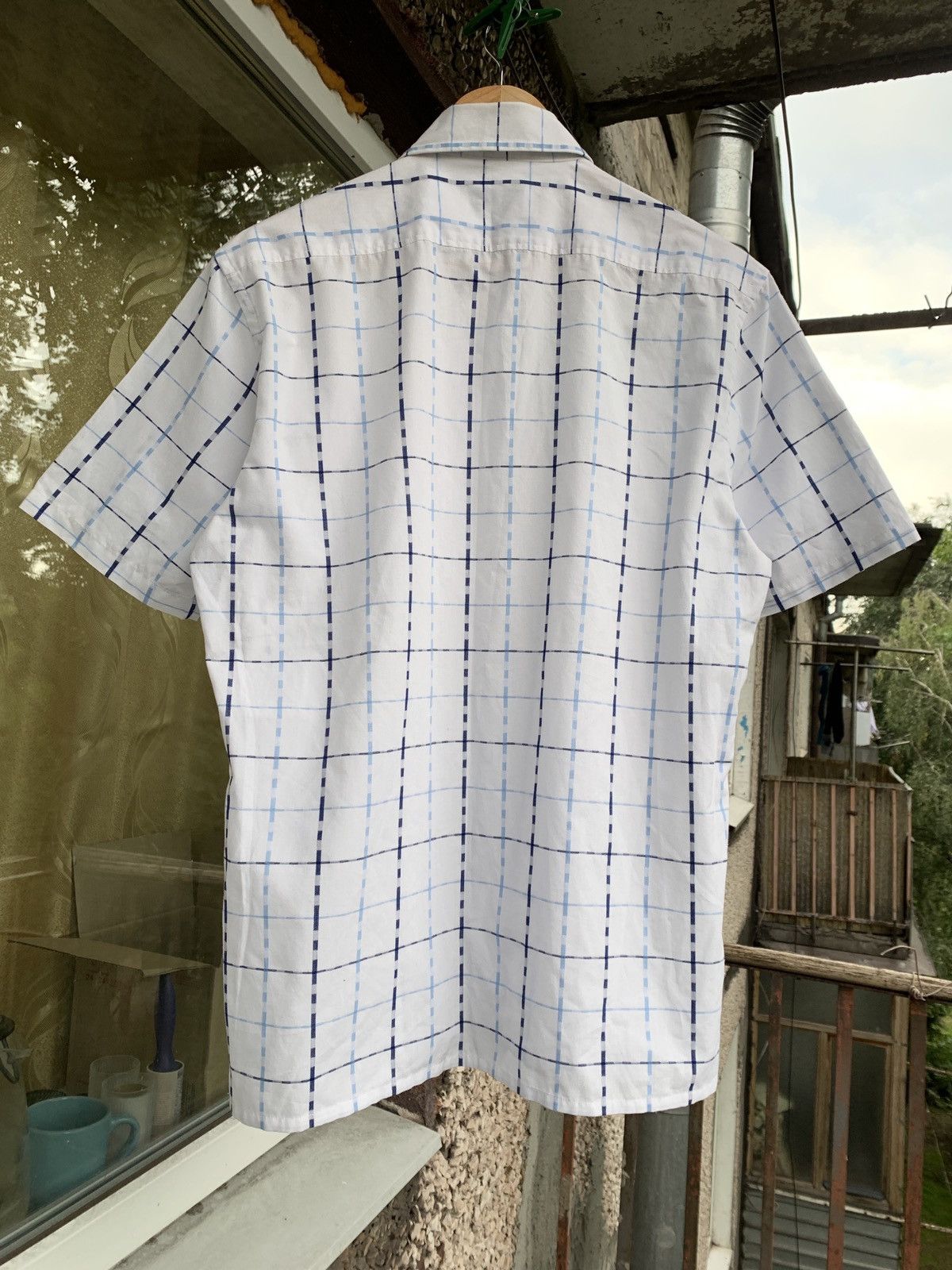 Vintage Vintage Yves Saint Laurent White Striped Short Sleeve Shirt Size US M / EU 48-50 / 2 - 5 Thumbnail