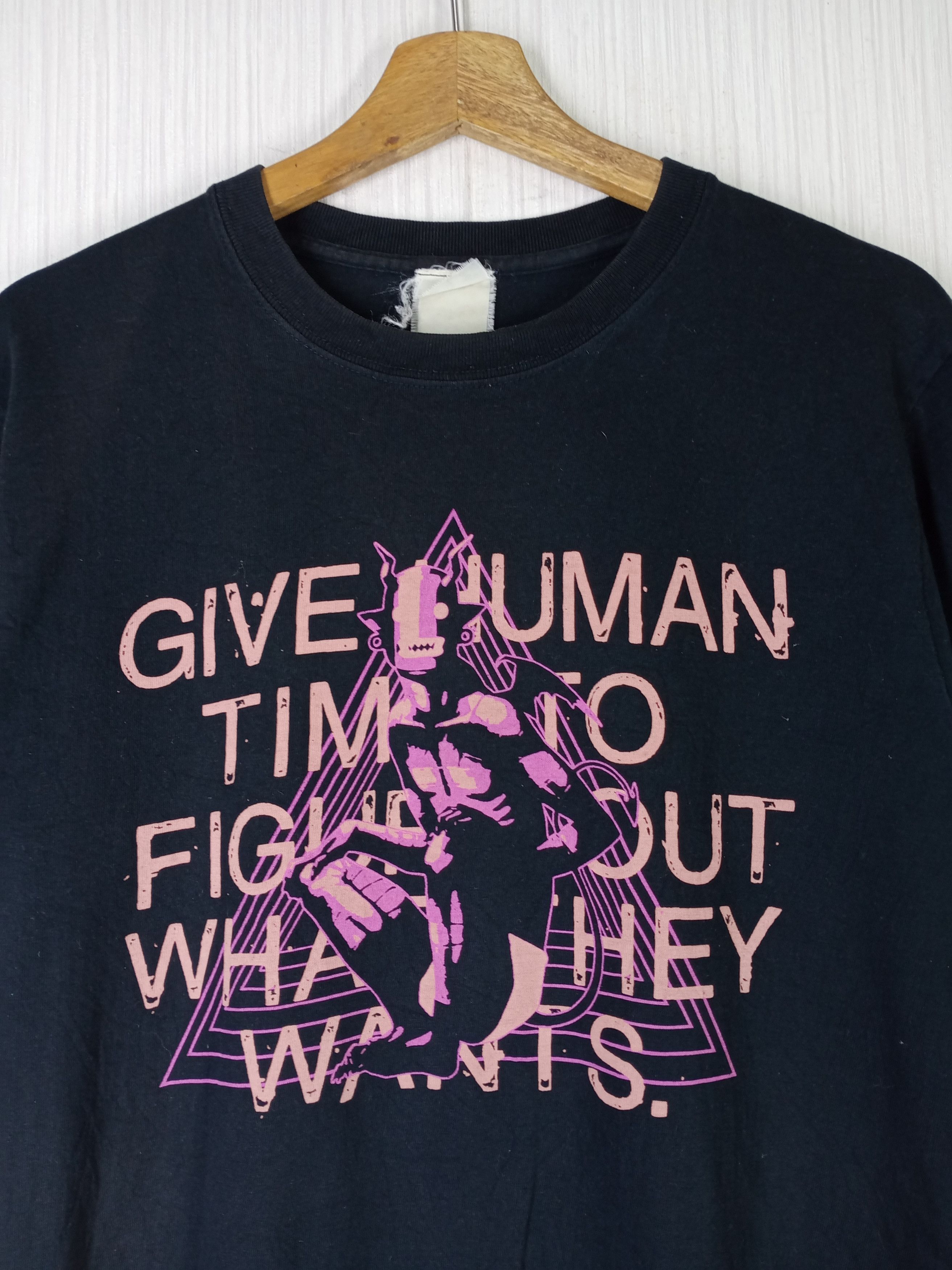 Anime Vintage Shin Megami Tensei Nocturne Atlus Anime Tshirt Size US M / EU 48-50 / 2 - 3 Thumbnail