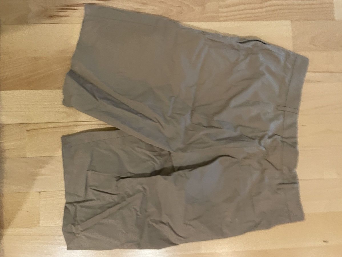 Norse Projects Julia Shorts - Heavy Poplin Size 28" / US 6 / IT 42 - 2 Thumbnail