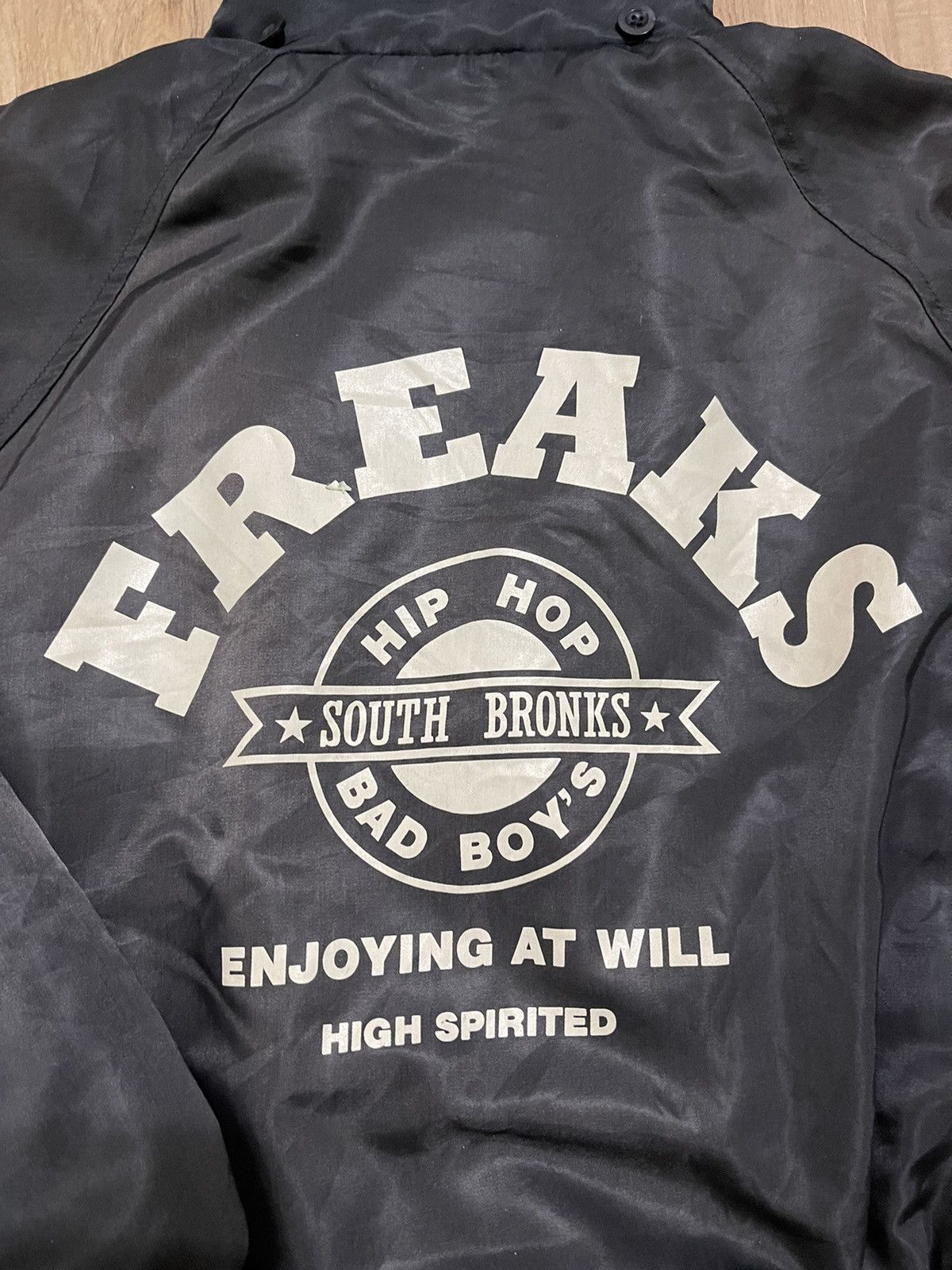 Vintage Vintage FREAKS Hip Hop South Bronks Bad Boys Jacket Size US M / EU 48-50 / 2 - 2 Thumbnail