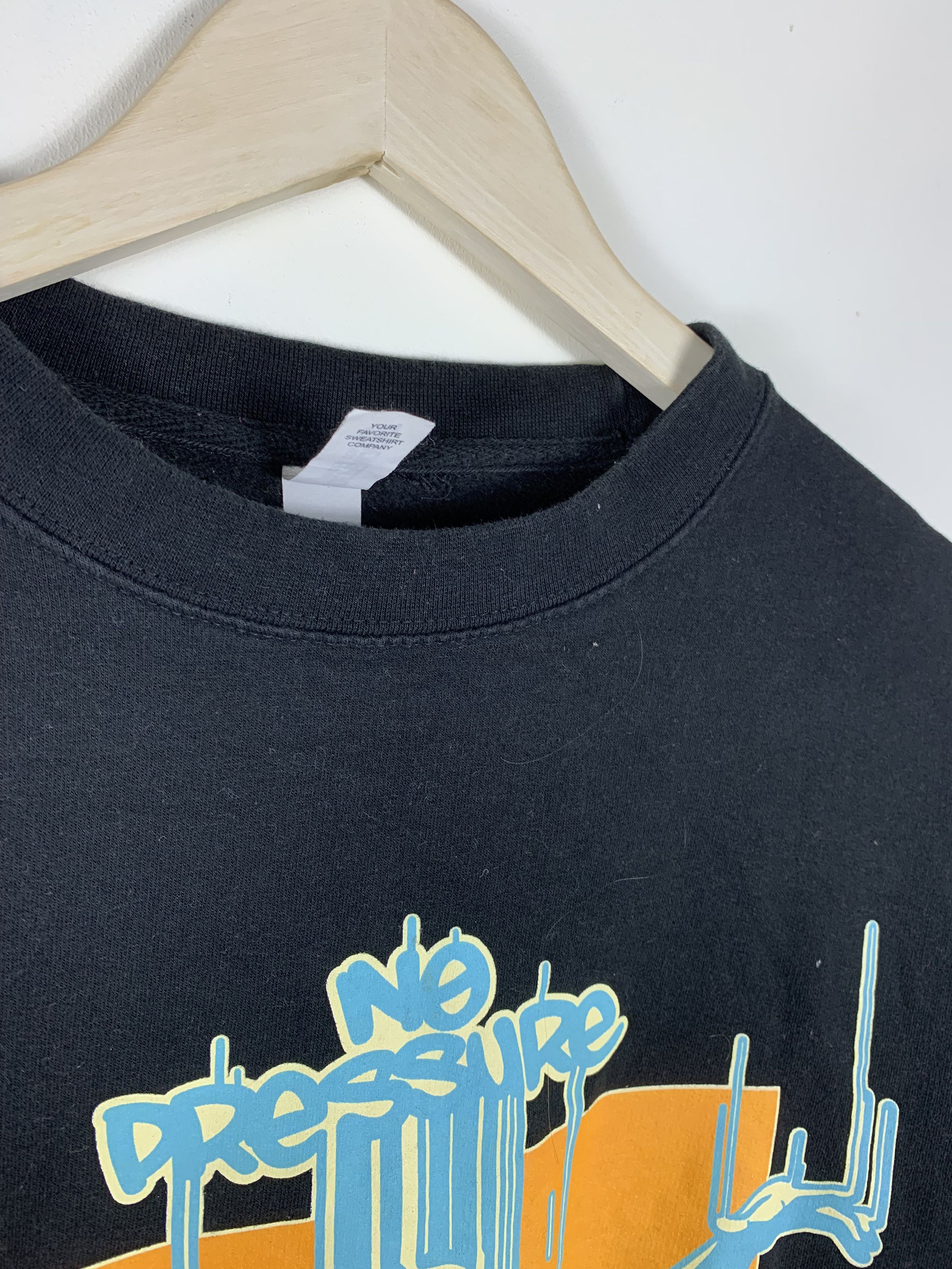 Logic Rare Logic No Pressure Tour Merch Crewneck Size US M / EU 48-50 / 2 - 4 Thumbnail