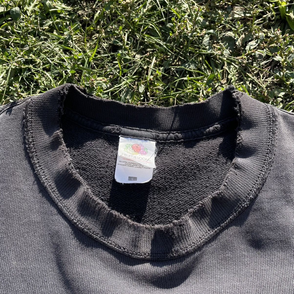 Vintage Vintage Faded Crewneck Distressed Thrashed Grunge Streetwear Size US L / EU 52-54 / 3 - 11 Thumbnail