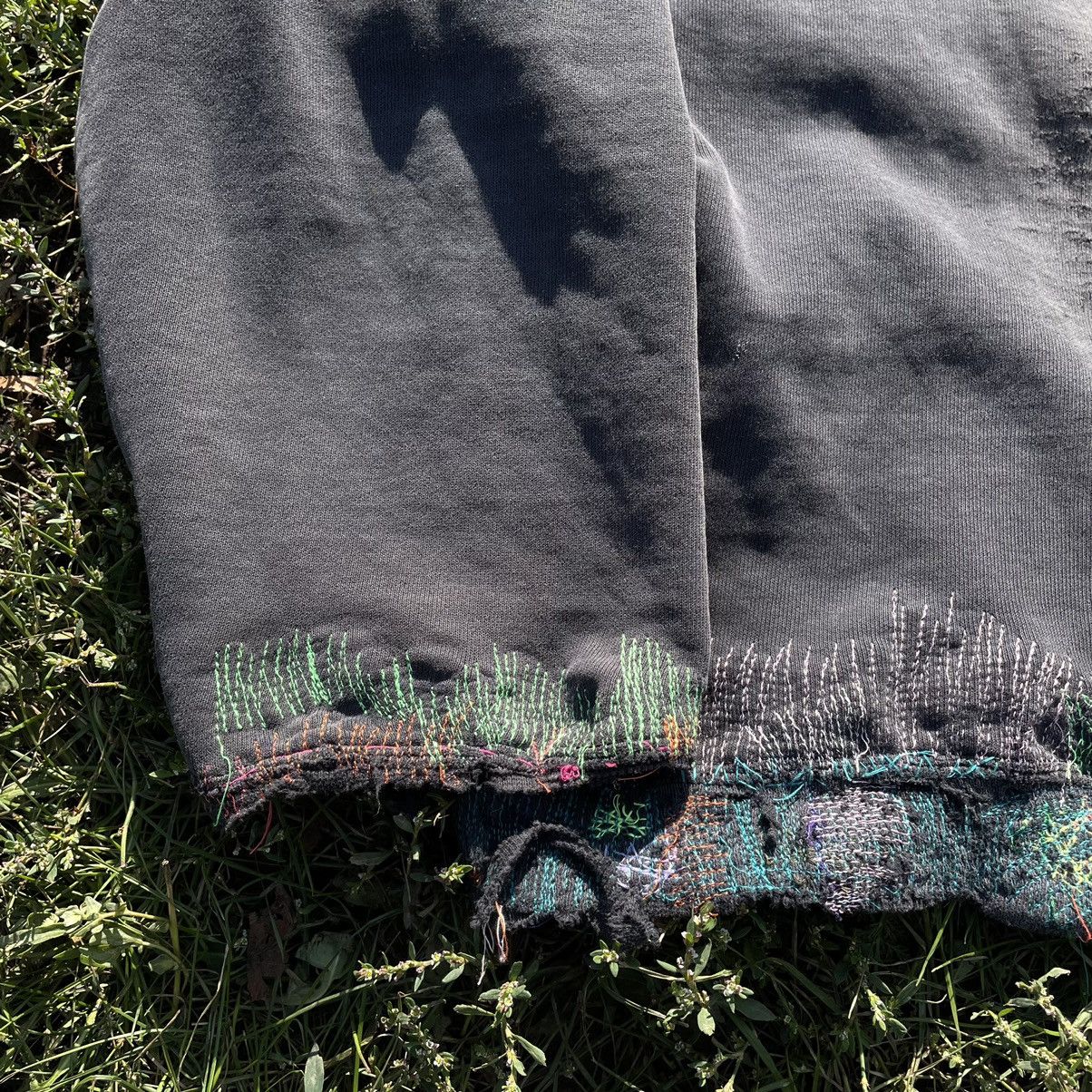 Vintage Vintage Faded Crewneck Distressed Thrashed Grunge Streetwear Size US L / EU 52-54 / 3 - 3 Thumbnail