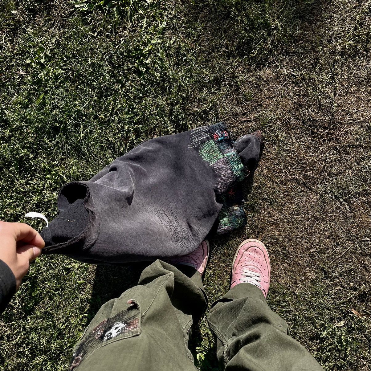 Vintage Vintage Faded Crewneck Distressed Thrashed Grunge Streetwear Size US L / EU 52-54 / 3 - 16 Thumbnail