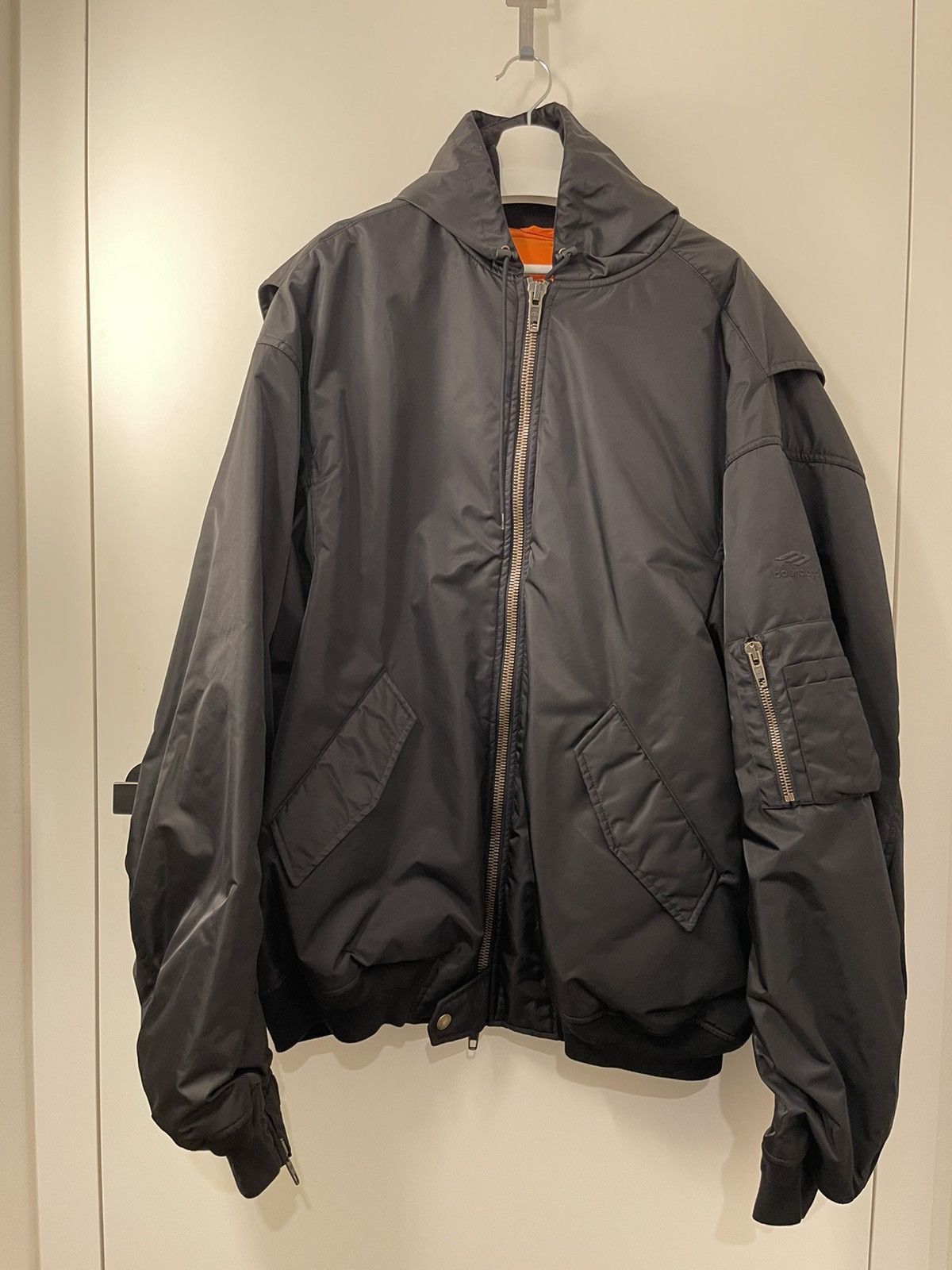 2024特集 BALENCIAGA 3b Sports Light Bomber Black ナイロン