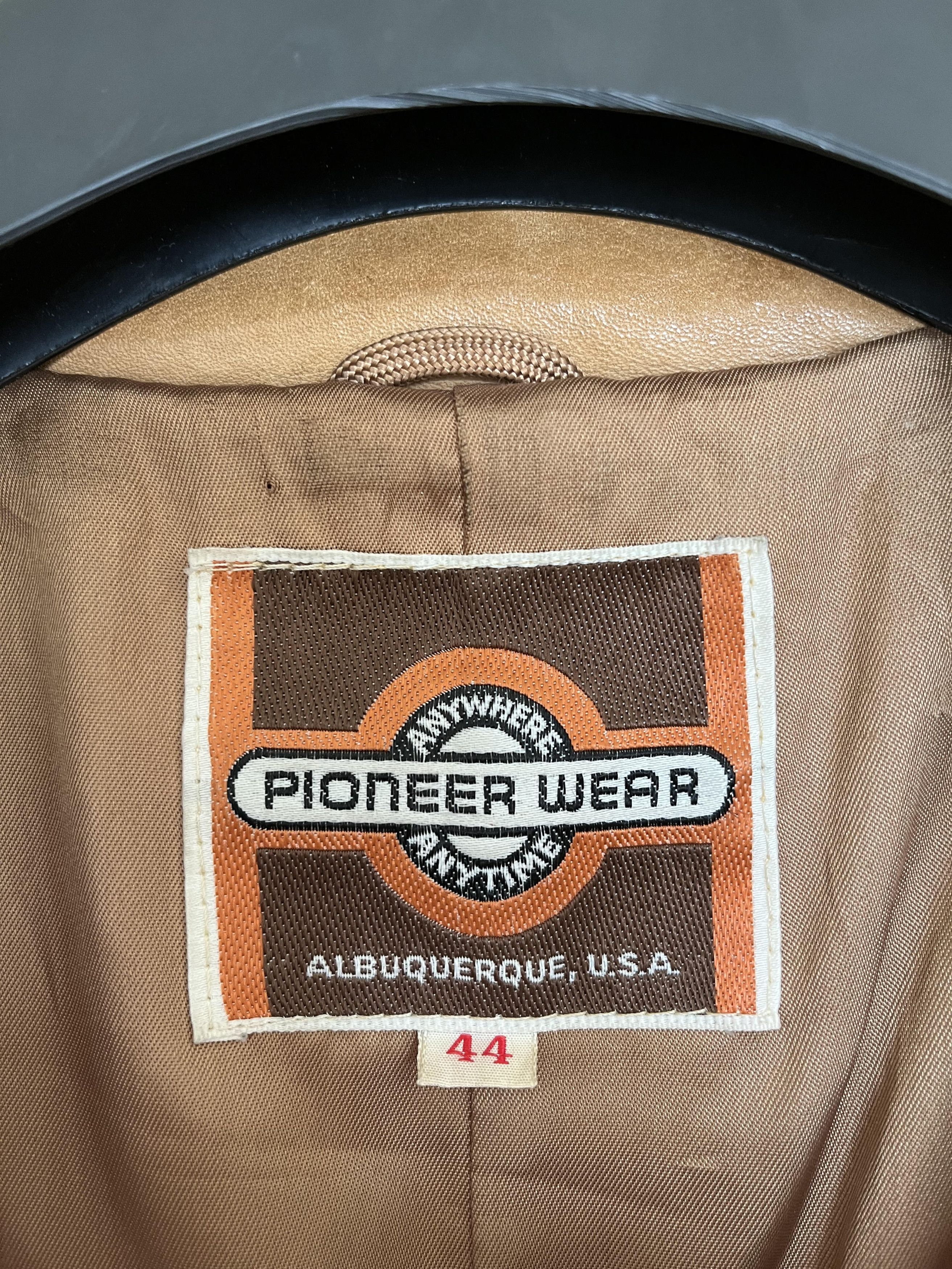 Vintage 70s Western Fringe Cowboy Leather Jacket