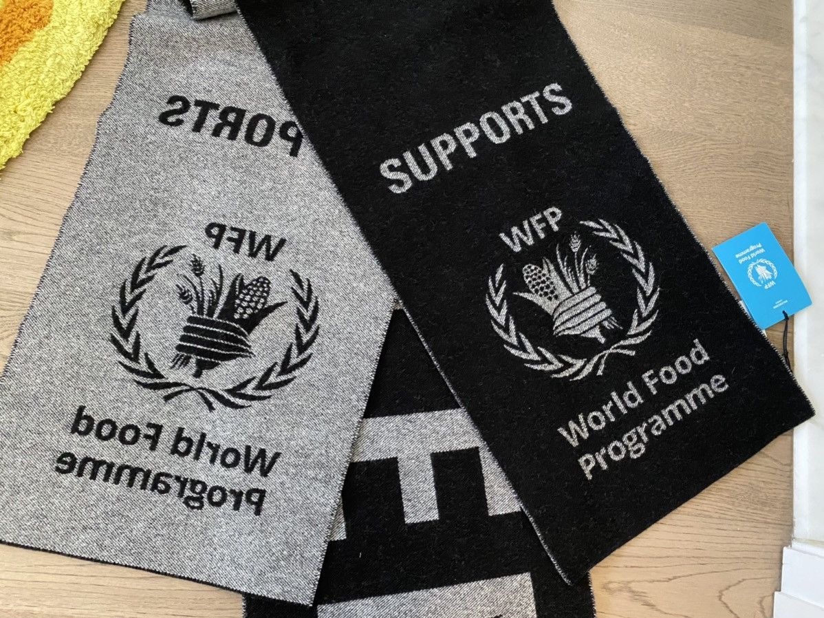 Balenciaga World food Program scarf Size ONE SIZE - 6 Thumbnail