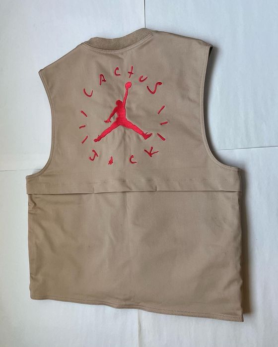 travis scott khaki vest