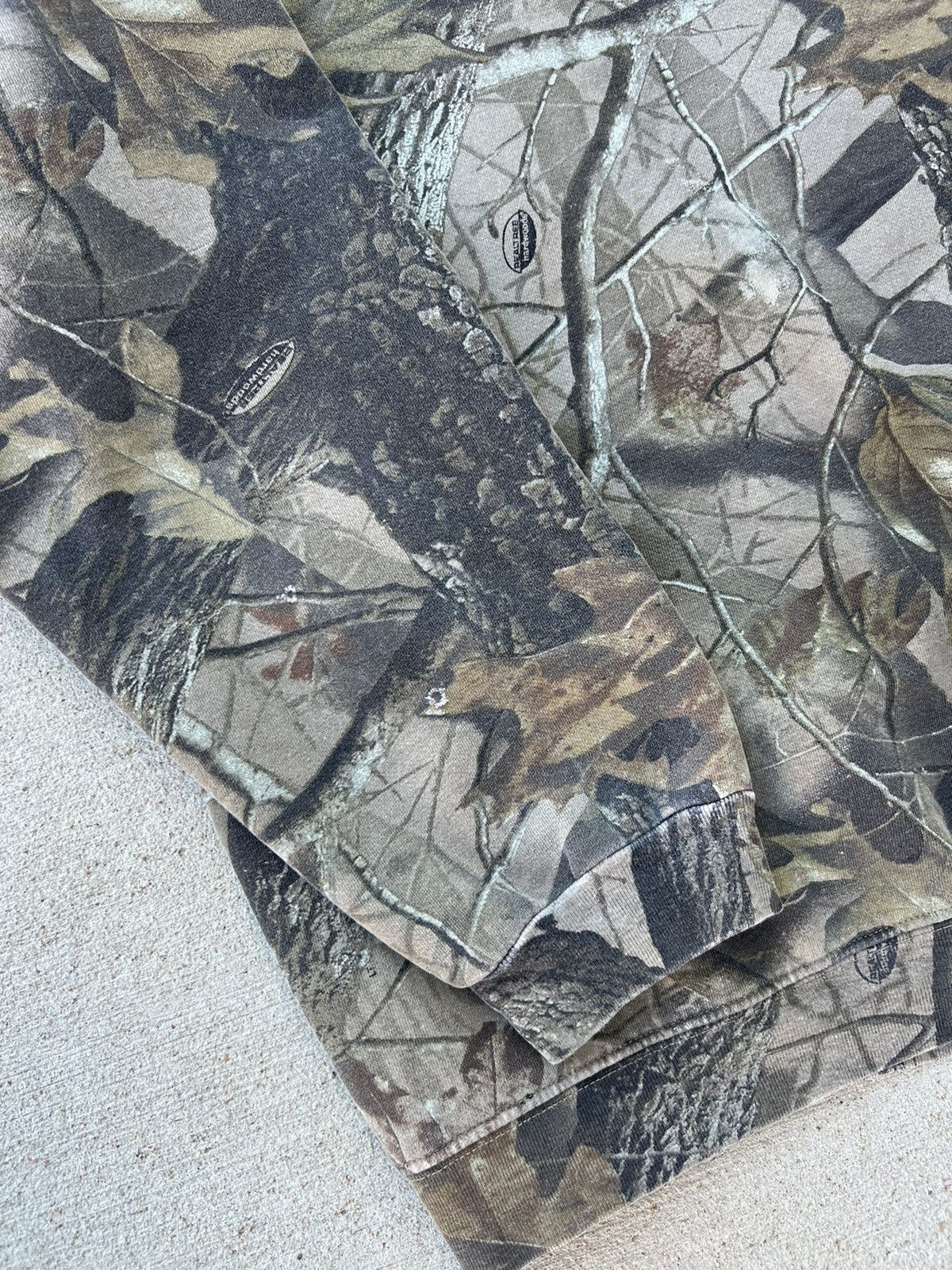 Vintage Vintage real tree Camo sweatshirt Size US L / EU 52-54 / 3 - 5 Thumbnail