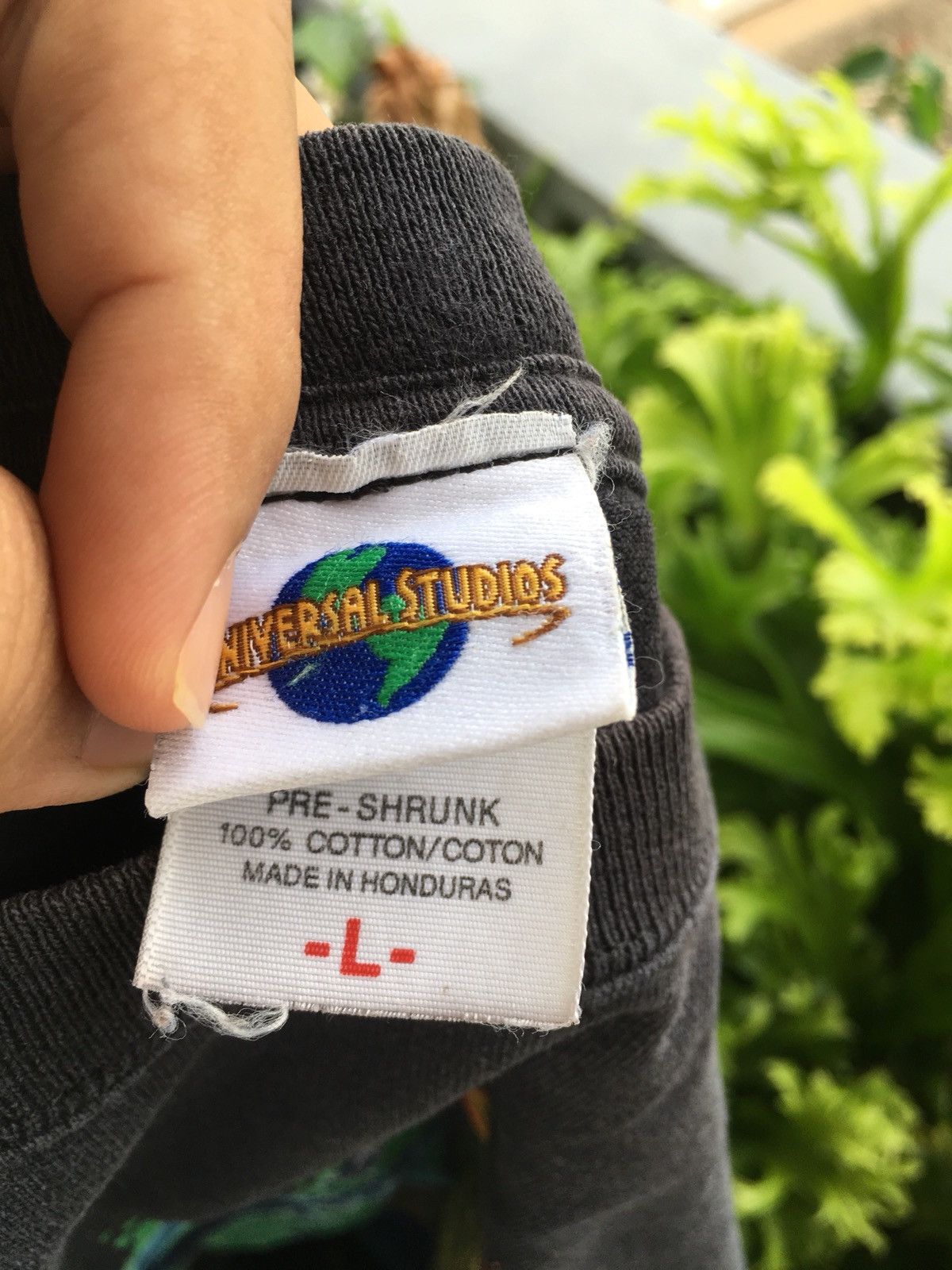 Universal Studios × Vintage Vintage Y2k Universal Studio Terminator Shrek The Mummy Jaws Size US L / EU 52-54 / 3 - 4 Thumbnail