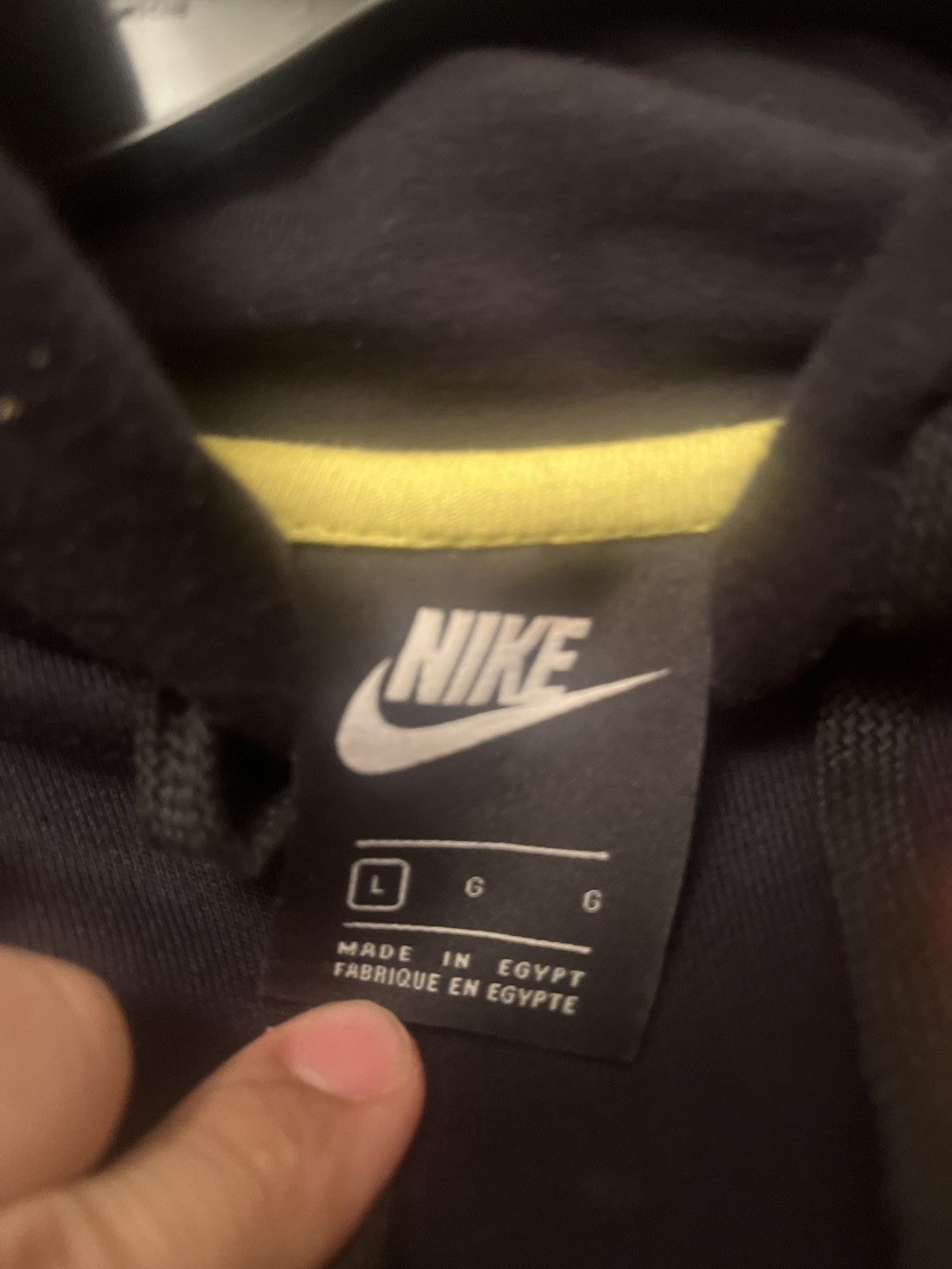 Nike Nike Kyrie Irving x SpongeBob Hoodie Black Size US L / EU 52-54 / 3 - 7 Thumbnail